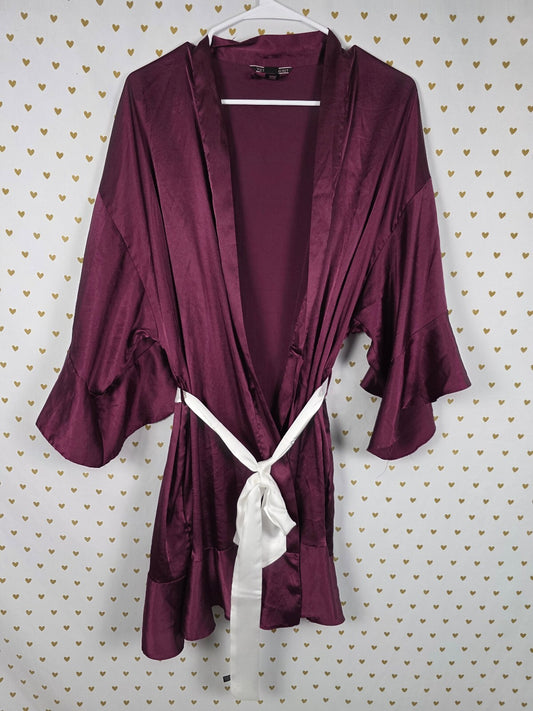 Victorias Secret Satin Silky Robe Purple Flutter Ruffled Medium Large