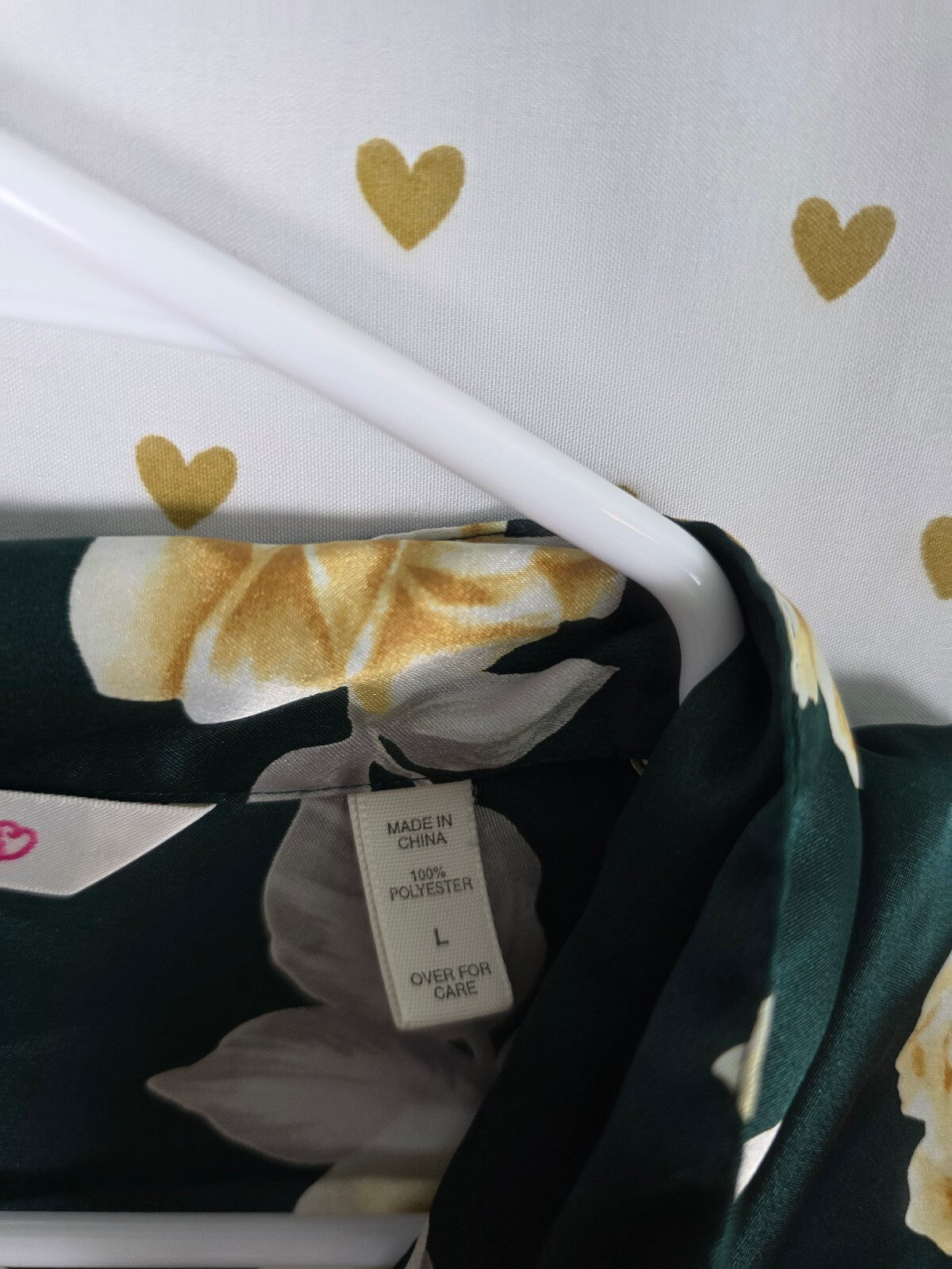 Victorias Secret Vintage Heart Label Satin Floral Button Down Sleep Shirt LARGE