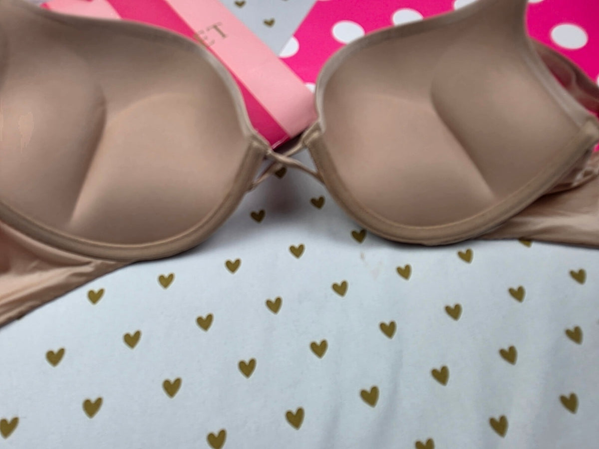 Victorias Secret Bombshell Add 2 Sizes Push Up Bra New NWT Beige 34C