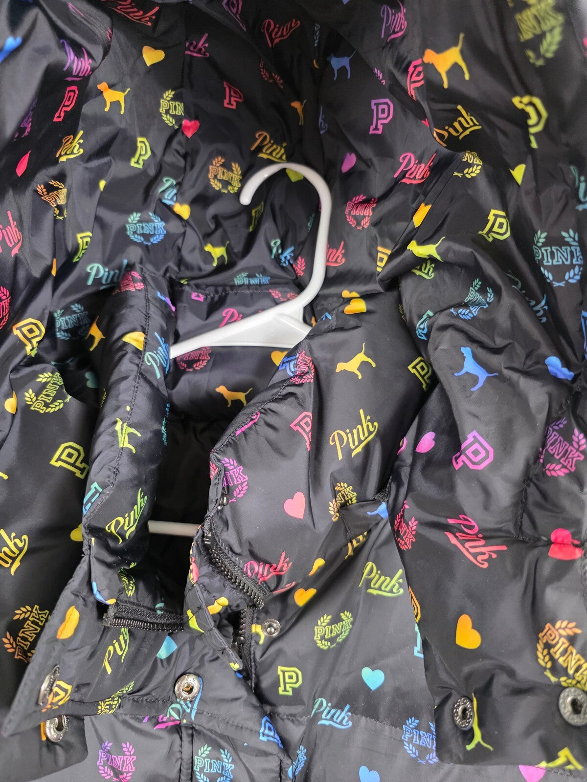 RARE Victoria’s Secret PINK Rainbow Logo Puffer Jacket Hooded Small Black