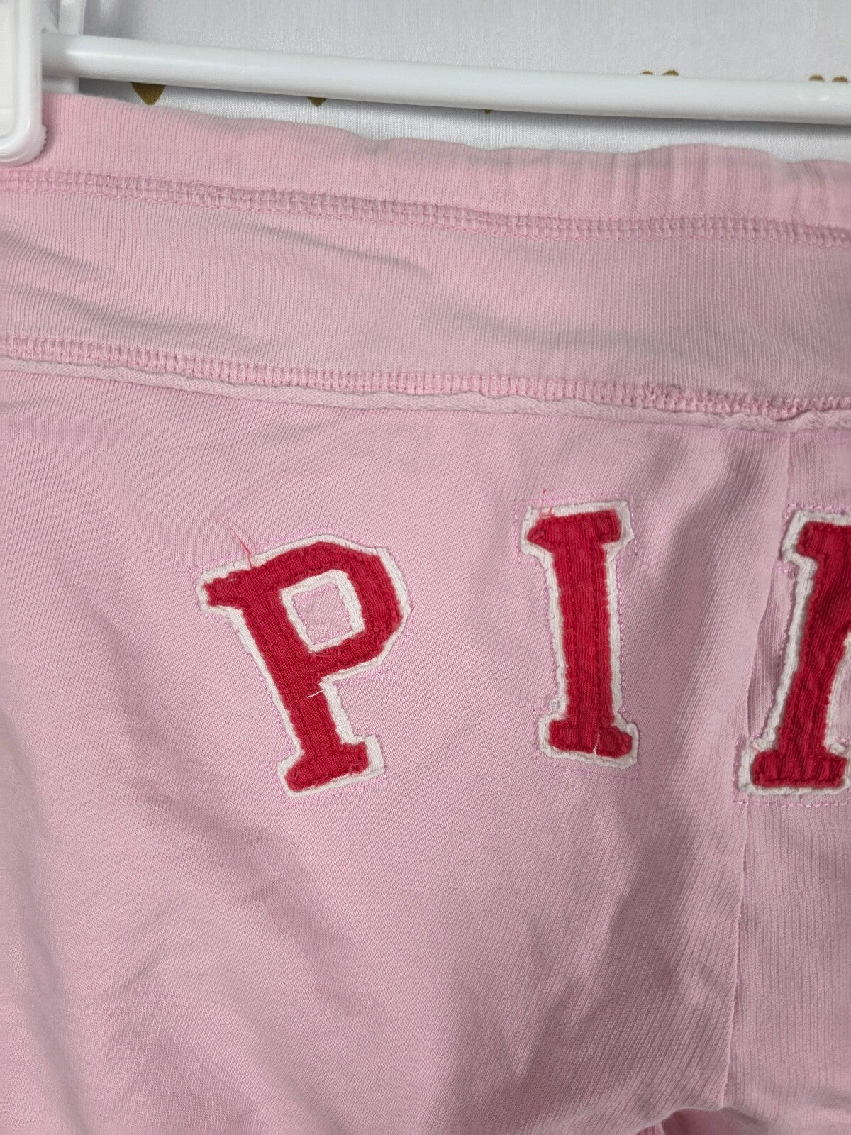 Victorias Secret PINK Vintage Cropped Capri Logo Butt Sweats Y2k MEDIUM'06