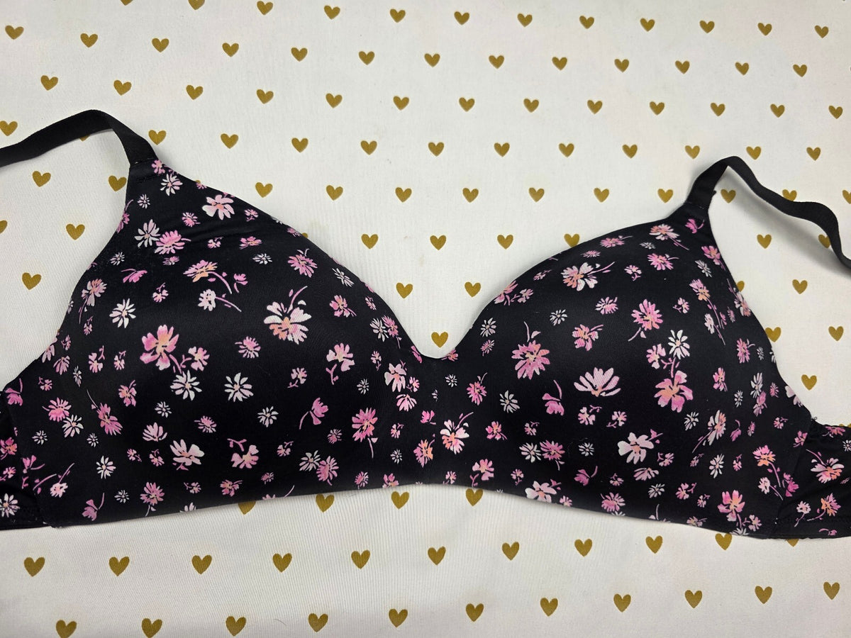 Victorias Secret Floral Wear Everywhere PINK Push Up Wireless No Wire Bra 38D