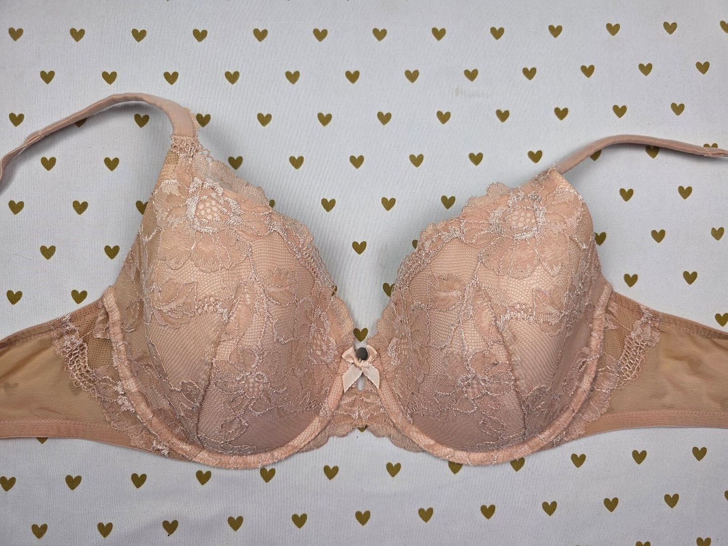 Victoria's Secret Body By Victoria Bra Lined Perfect Coverage 34DD