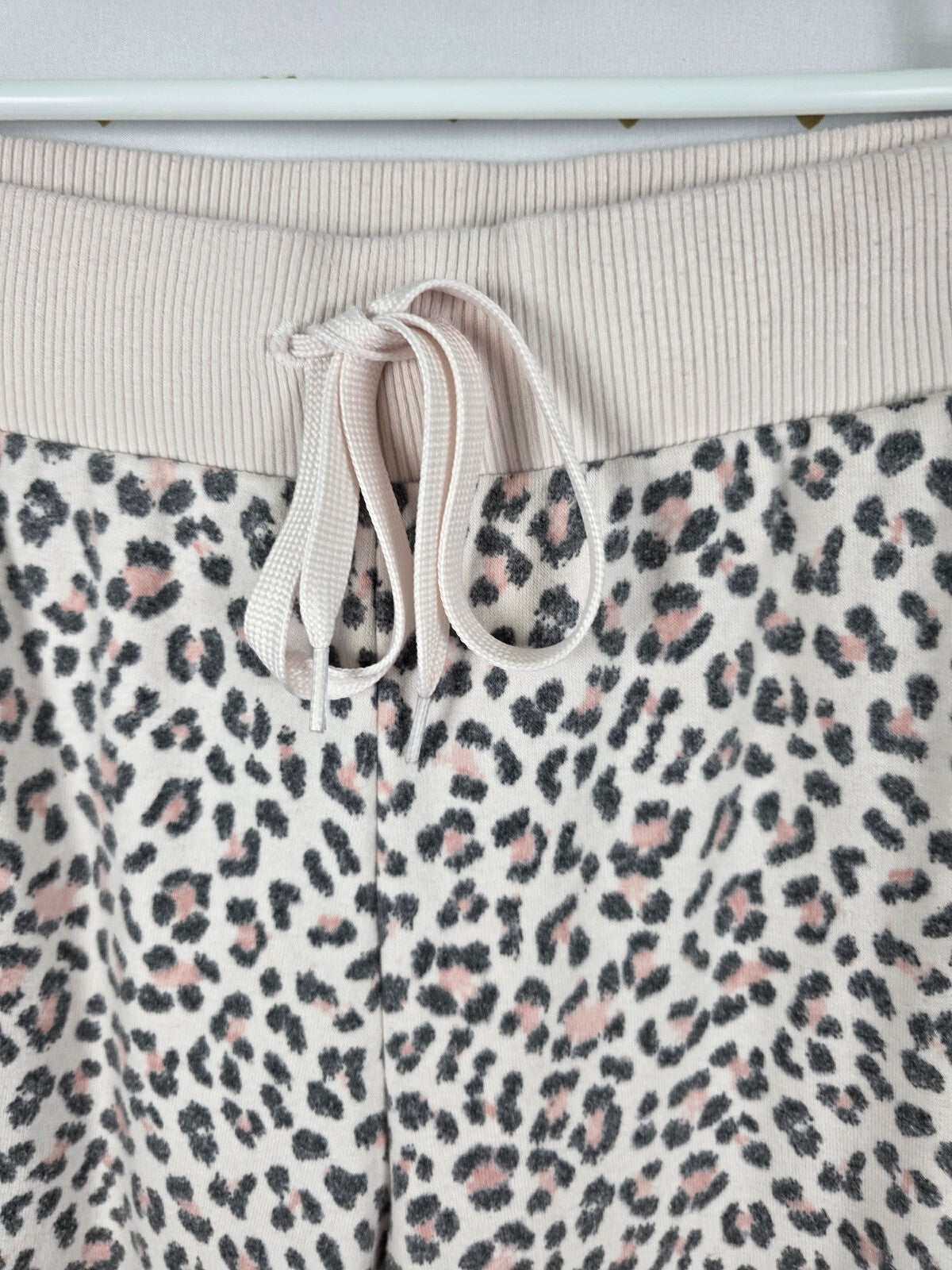 Victorias Secret Super Soft Leiopard Cheetah Sweats Sweatpants Joggers SMALL