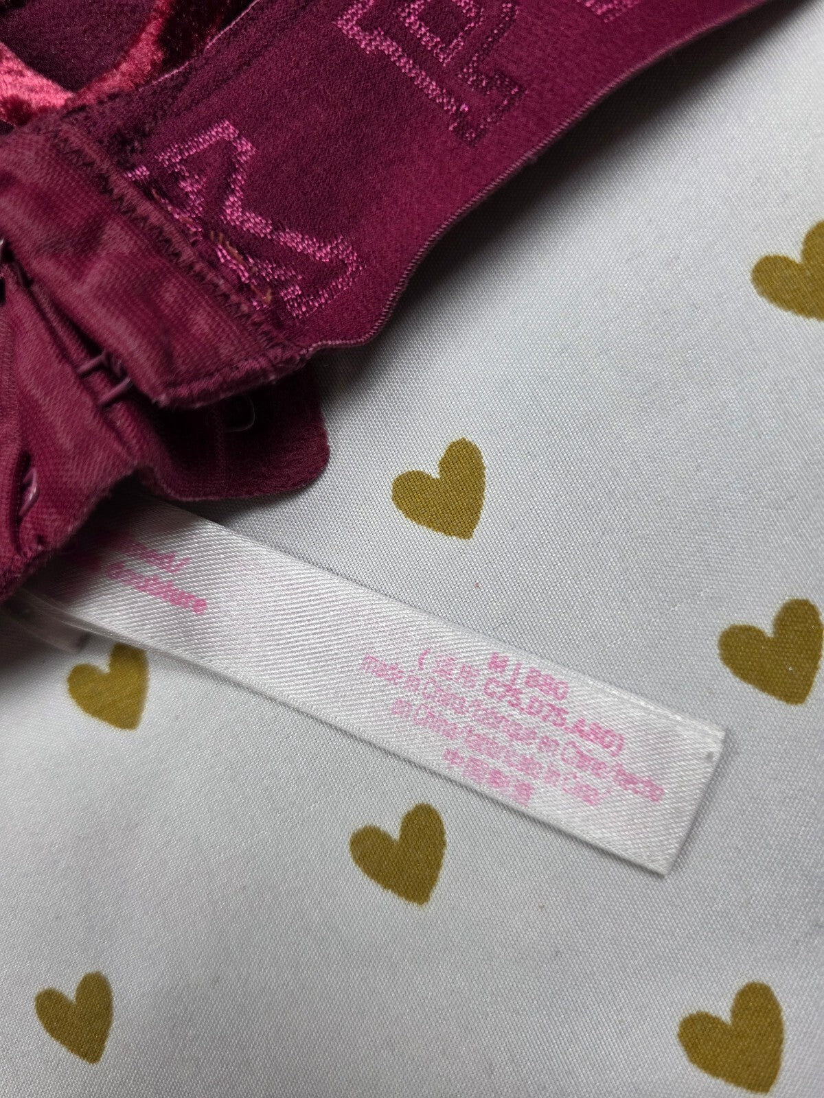 Victorias Secret Pink Red Velvet Strappy Medium Bralette Bra Top Tank