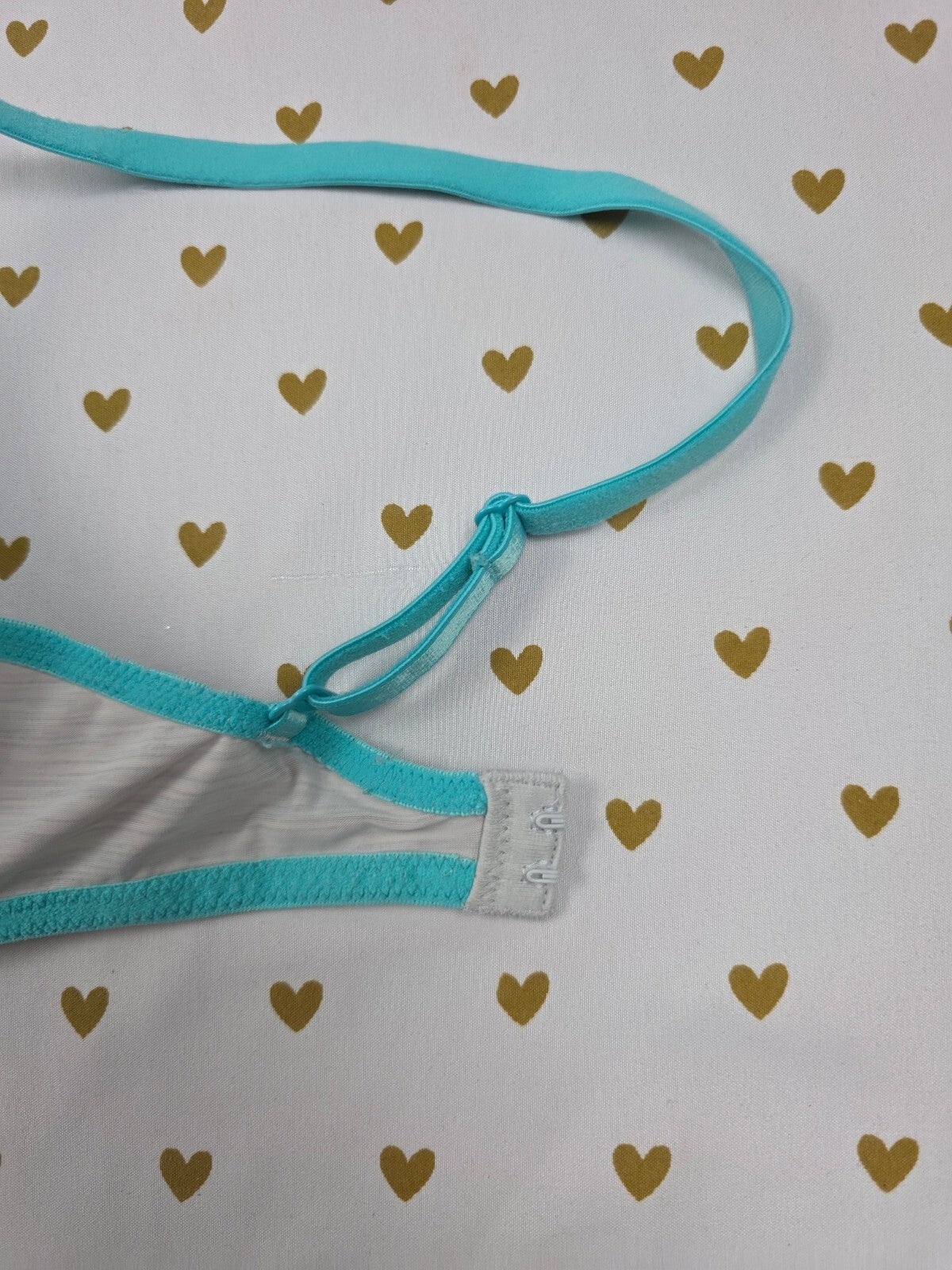 Victorias Secret PINK Blue 32D Wear Everywhere Push Up Bra