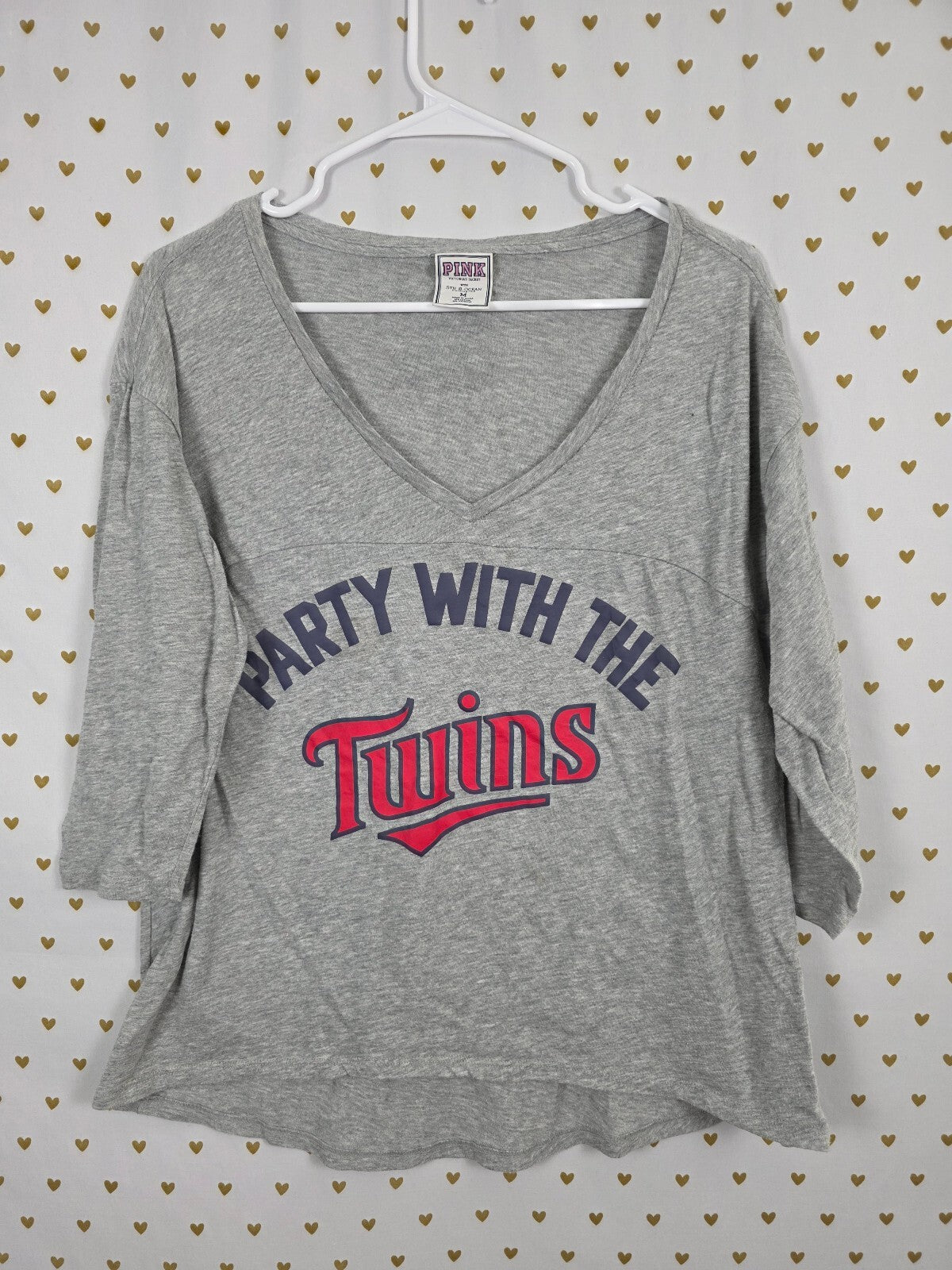Victorias Secret PINK Minnesota Twins Quarter Sleeve Tee shirt V neck Medium