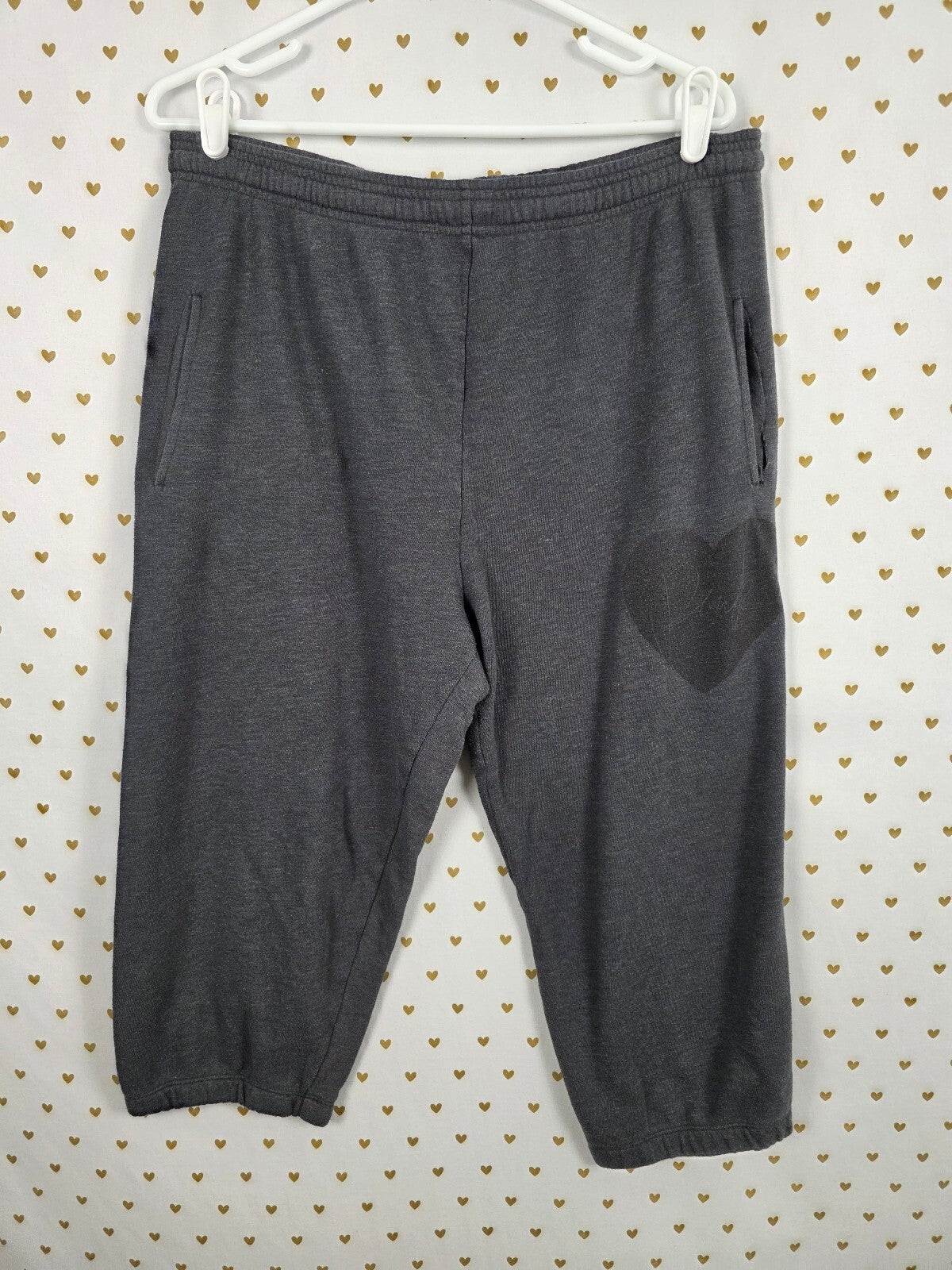 Victorias Secret PINK Vintage Grey Medium Capri Tapered Sweats