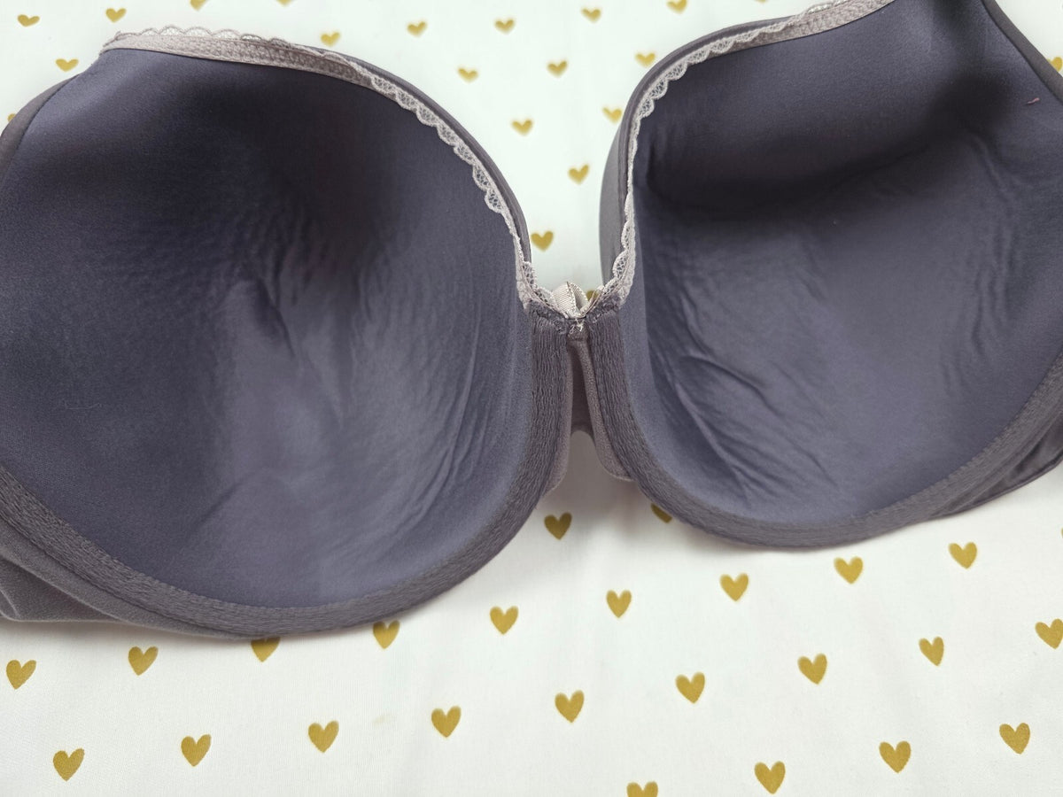Victoria's Secret Body By Victoria Lined Perfect Coverage Bra 40DD