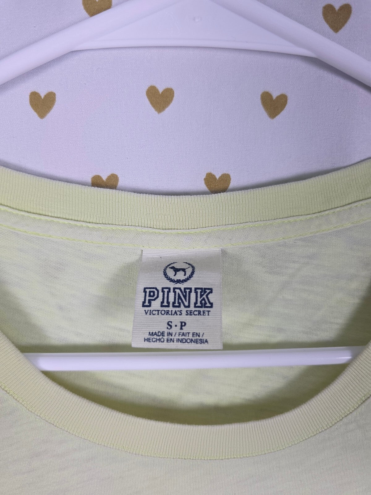 Victorias Secret PINK Vintage Y2k yellow LOVE Tee shirt SMALL