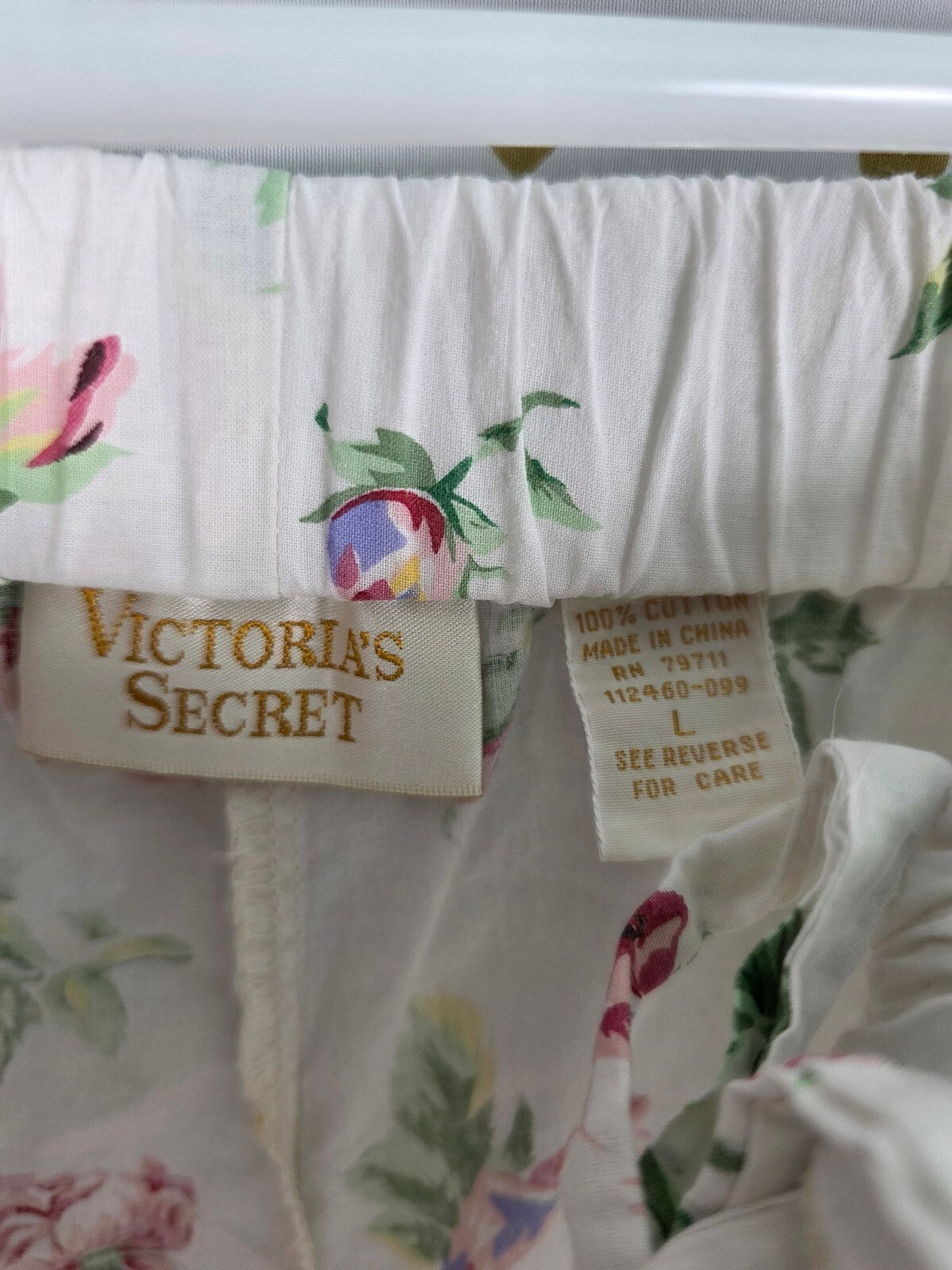 Vintage Victoria's Secret Gold Label Floral Cotton Pajama Set L 90s Rose