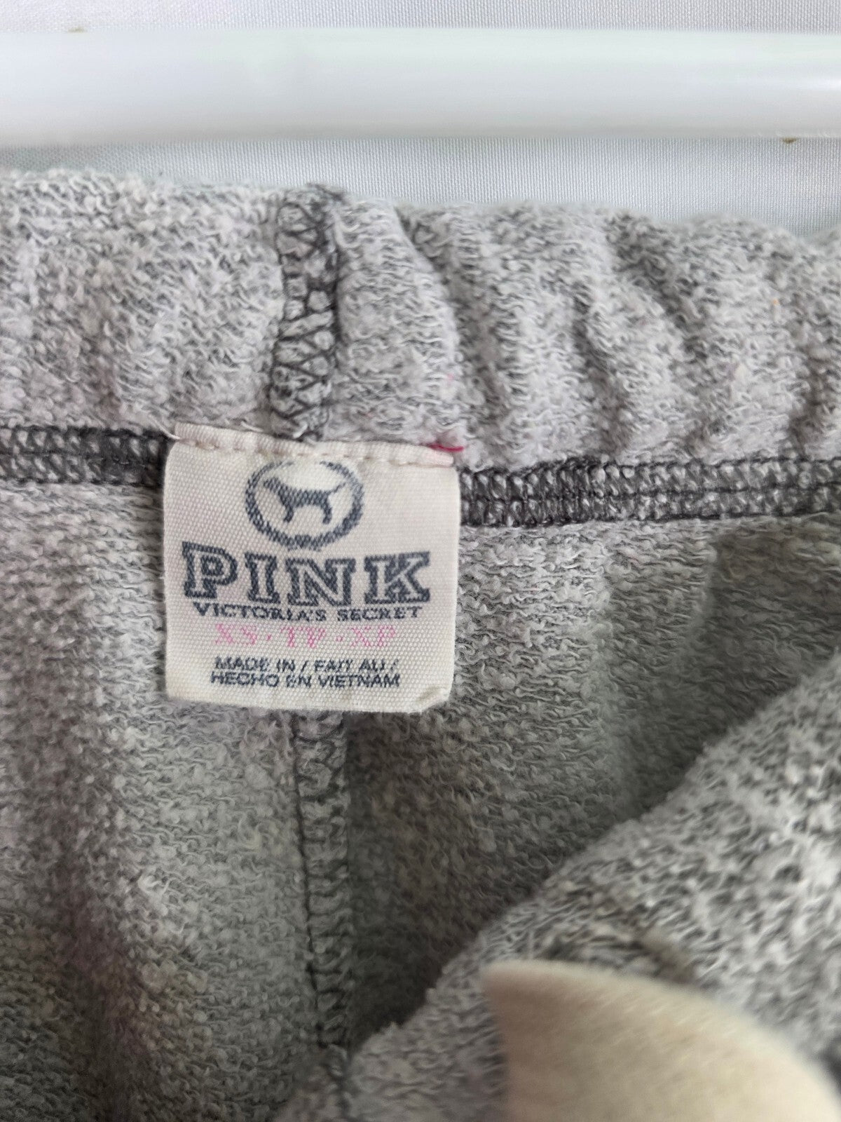Victorias Secret PINK Vintage Cheetah Heart Logo Sweats Sweatpants XS
