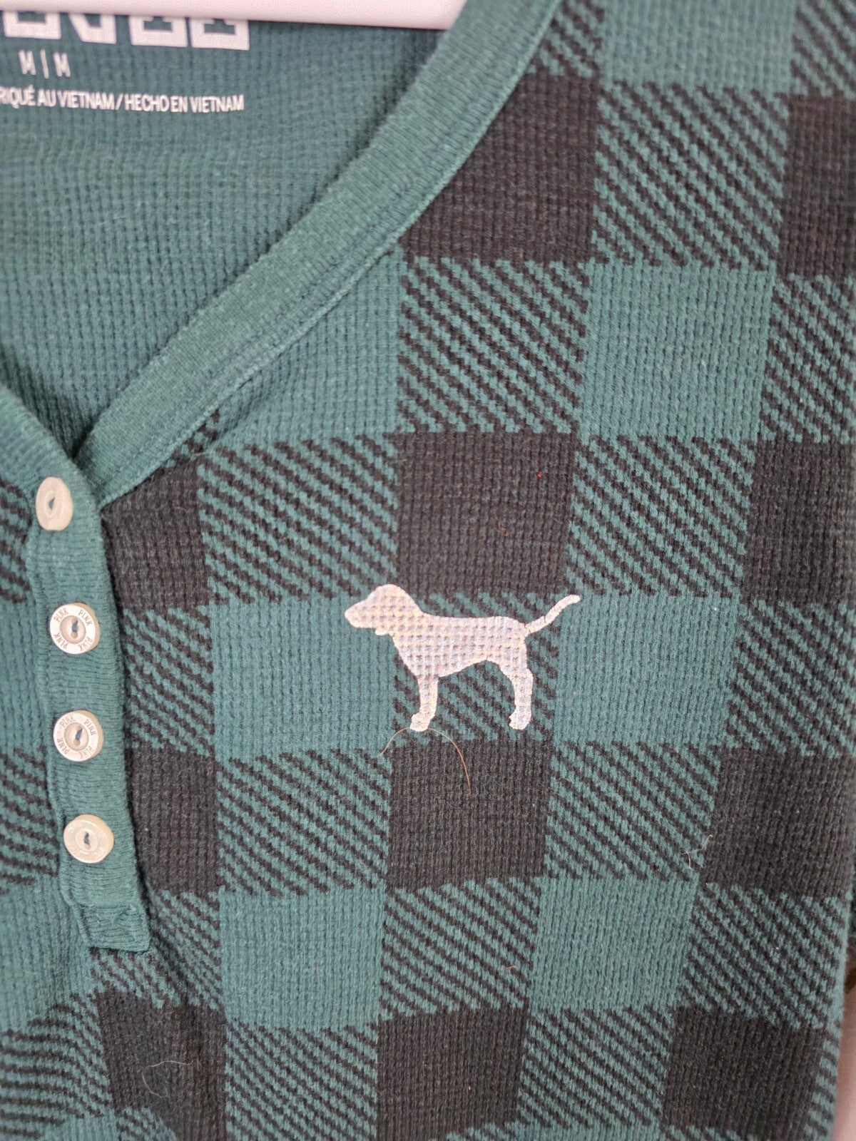 Victorias Secret PINK Green Buffalo Plaid Long Sleeve Thermal Henley Medium