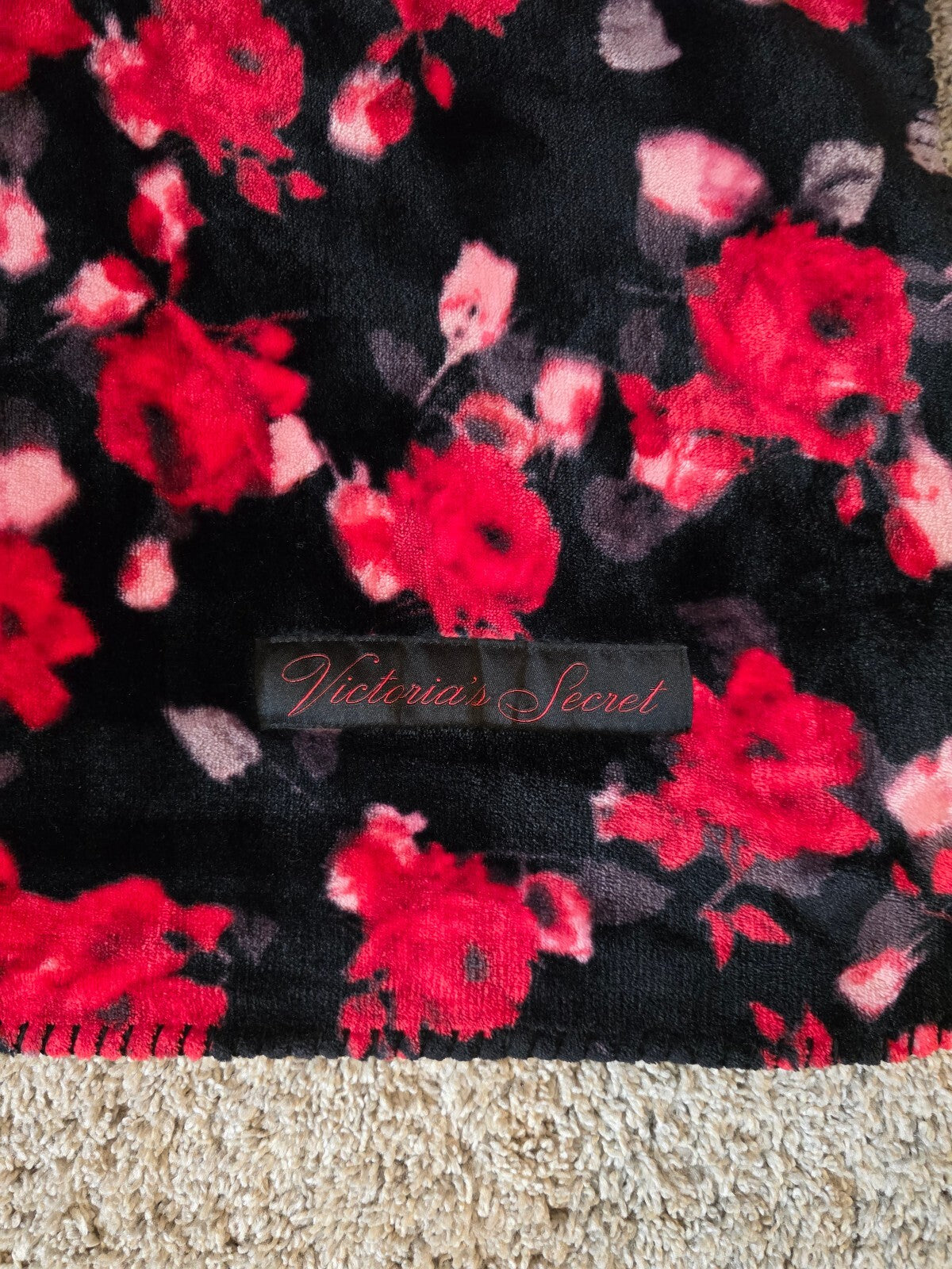 Vintage Victoria's Secret Pink Rose Sherpa Throw Blanket Floral Plush Y2K Rare