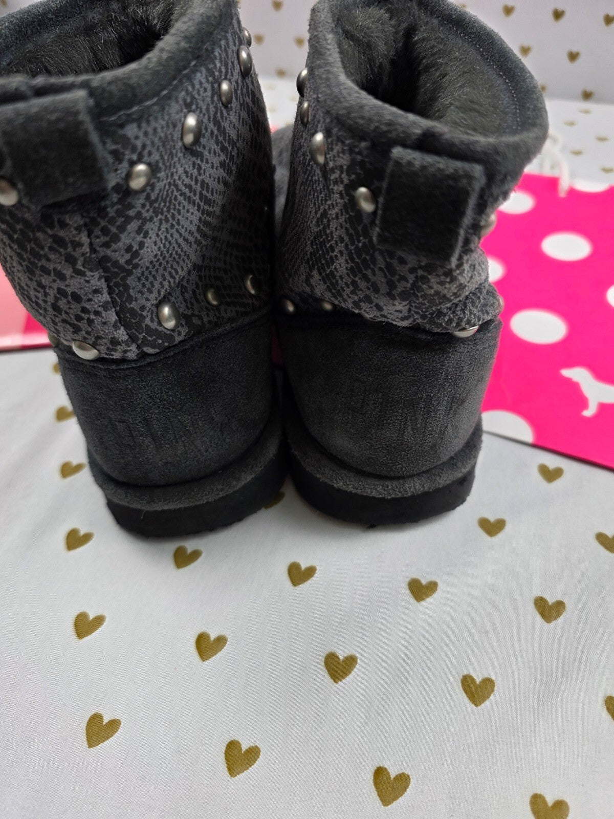 VS PINK Snakeskin Studded Faux Fur Mukluk Slipper Boots Black S 5 6 Rare
