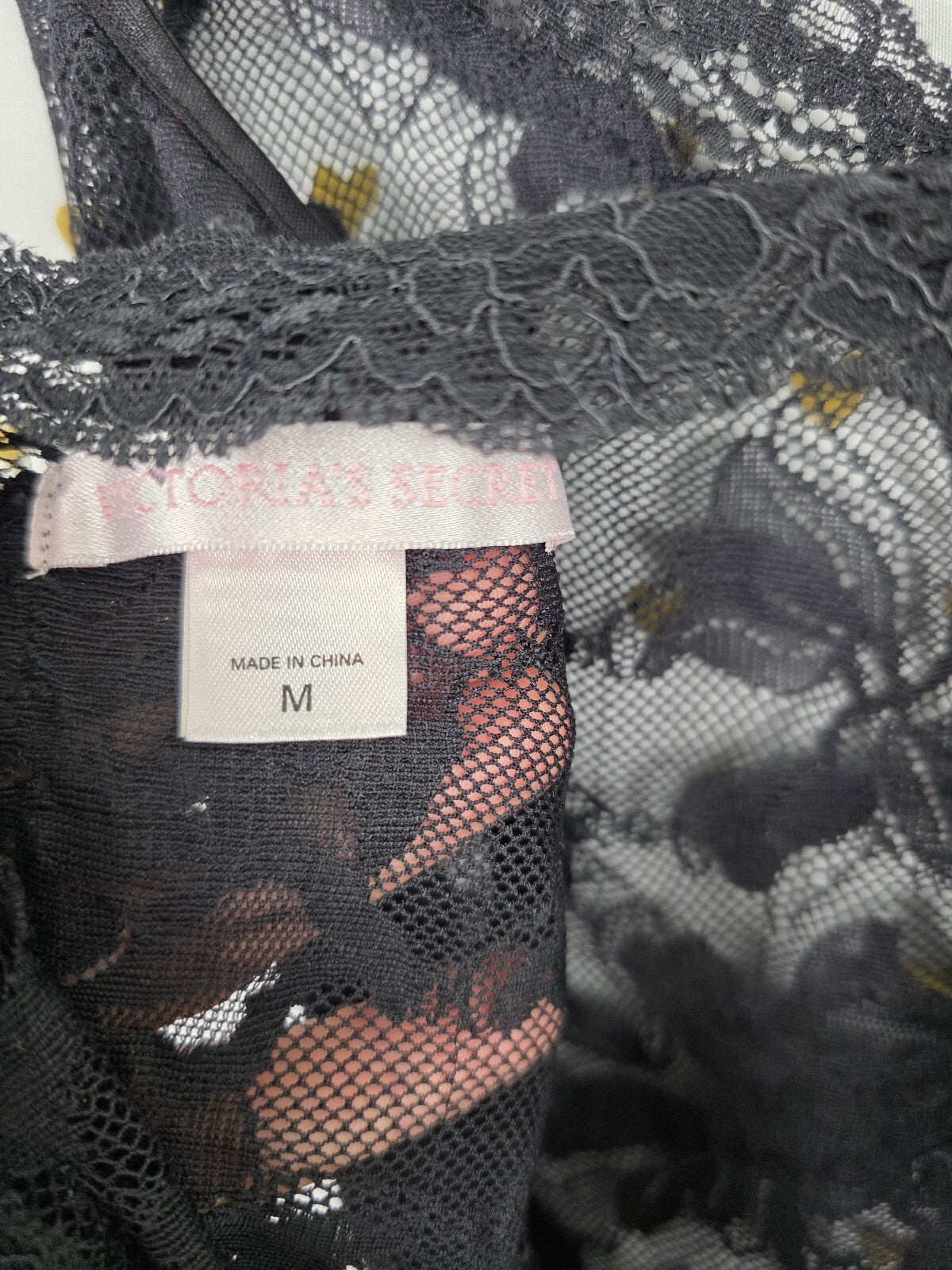 Victorias Secret Vintage Black Stretchy Lace nightie Lingerie lace Medium