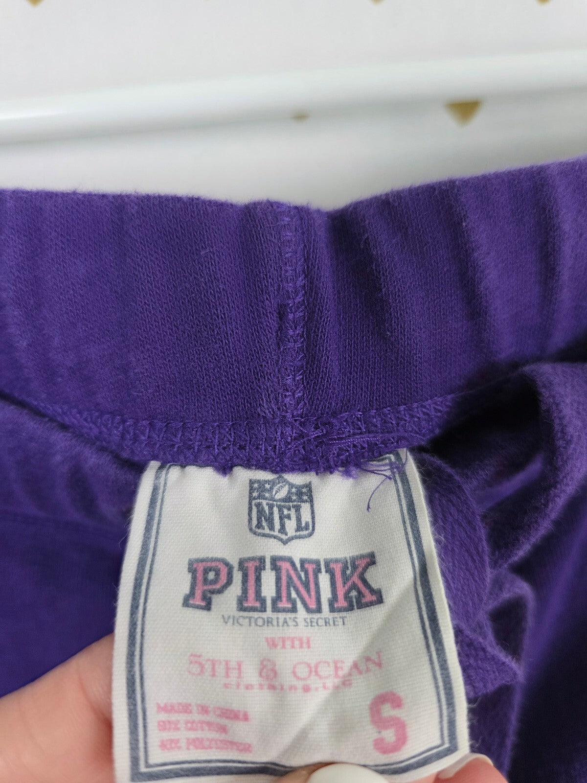 Victoria's Secret PINK Minnesota Vikings Sweatpants S Sequin LOVE NFL Purple