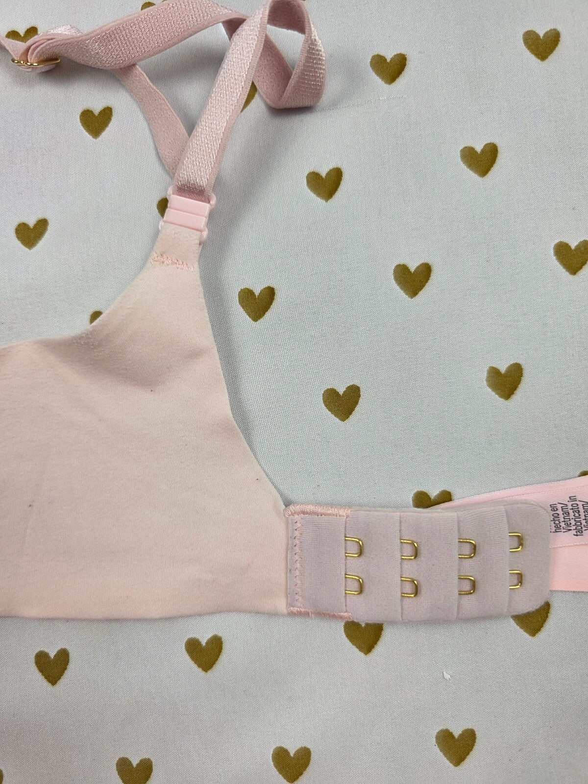 Victorias Secret Blush Pink 34D Padded No Wire Wireless Bra