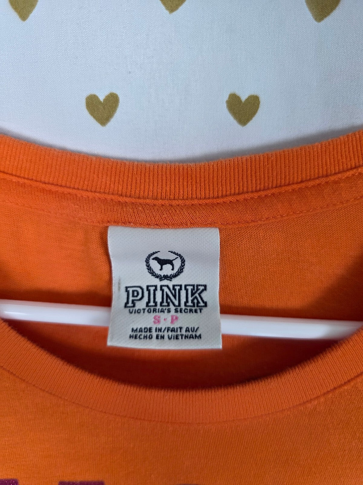 Vintage 2009 Victoria's Secret PINK Imagine Tee Orange Metallic Heart Y2K S