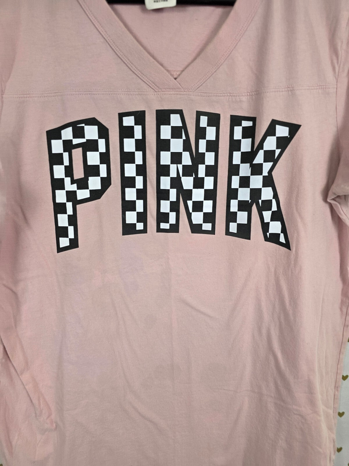 Victorias Secret PINK Checkered Logo OVersized V neck Tee shirt Medium