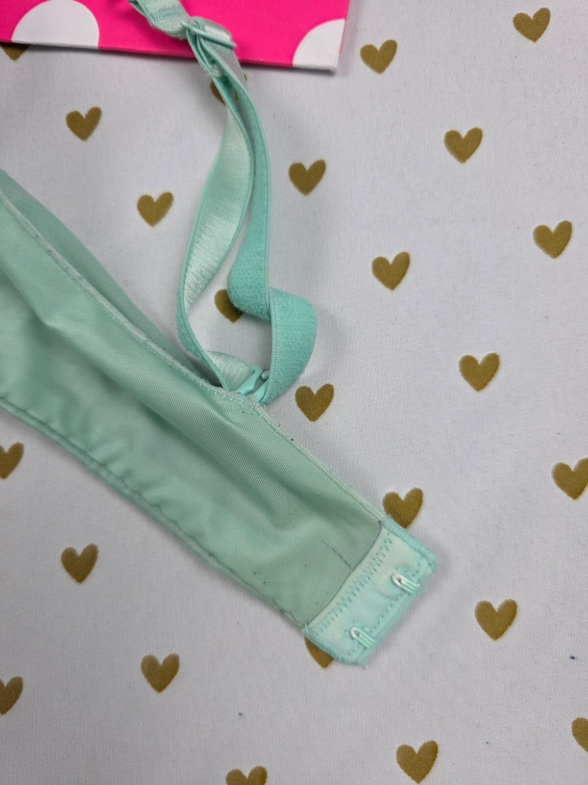 Victorias Secret Mint Bombshell Plunge Add 2 sizes push up bra 36C Plunge