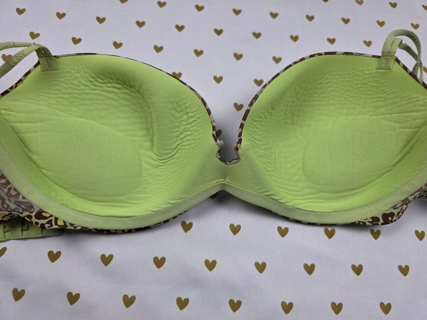 Victorias Secret Green Leopard Cheetah Vintage Bra Very Sexy Padded Demi 38C