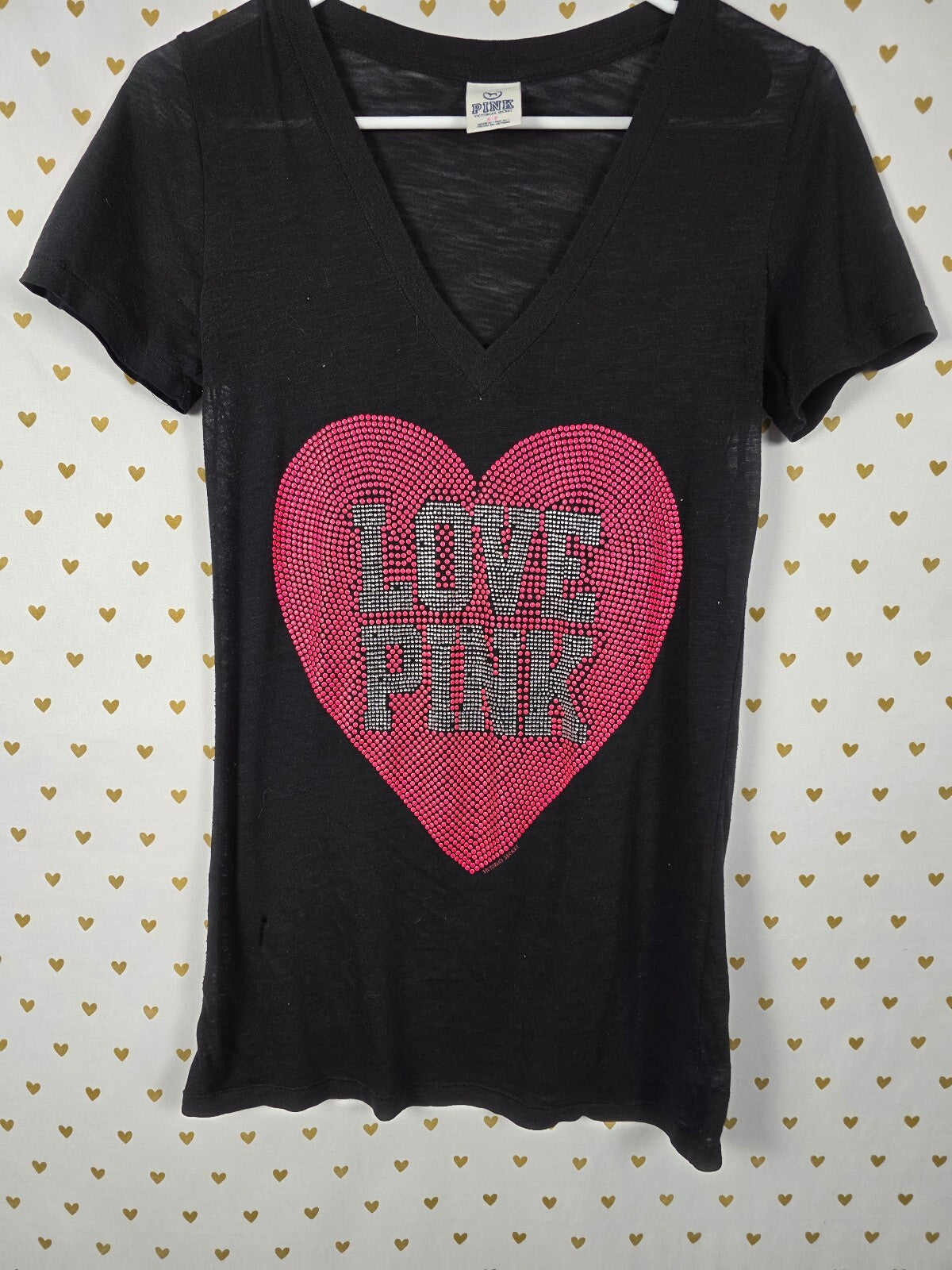Victorias Secret PINK LOVE BLING Heart Studded Tee shirt V neck SMALL