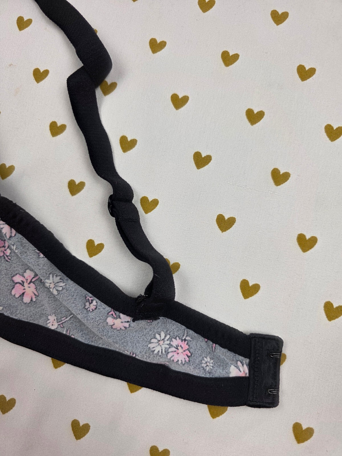 Victorias Secret Floral Wear Everywhere PINK Push Up Wireless No Wire Bra 38D