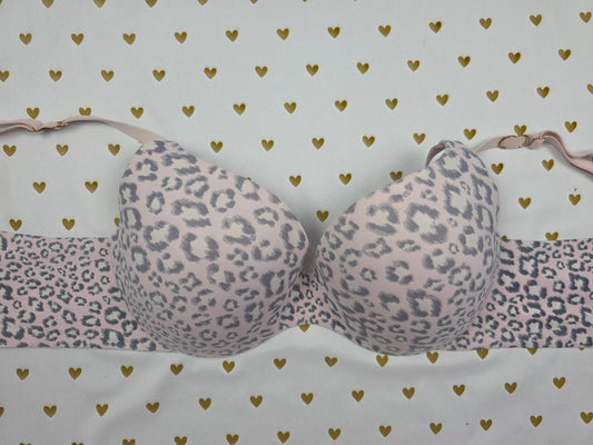 Victorias Secret Leopard Cheetah Wireless Bra INCREDIBLE Perfect Shape 34D