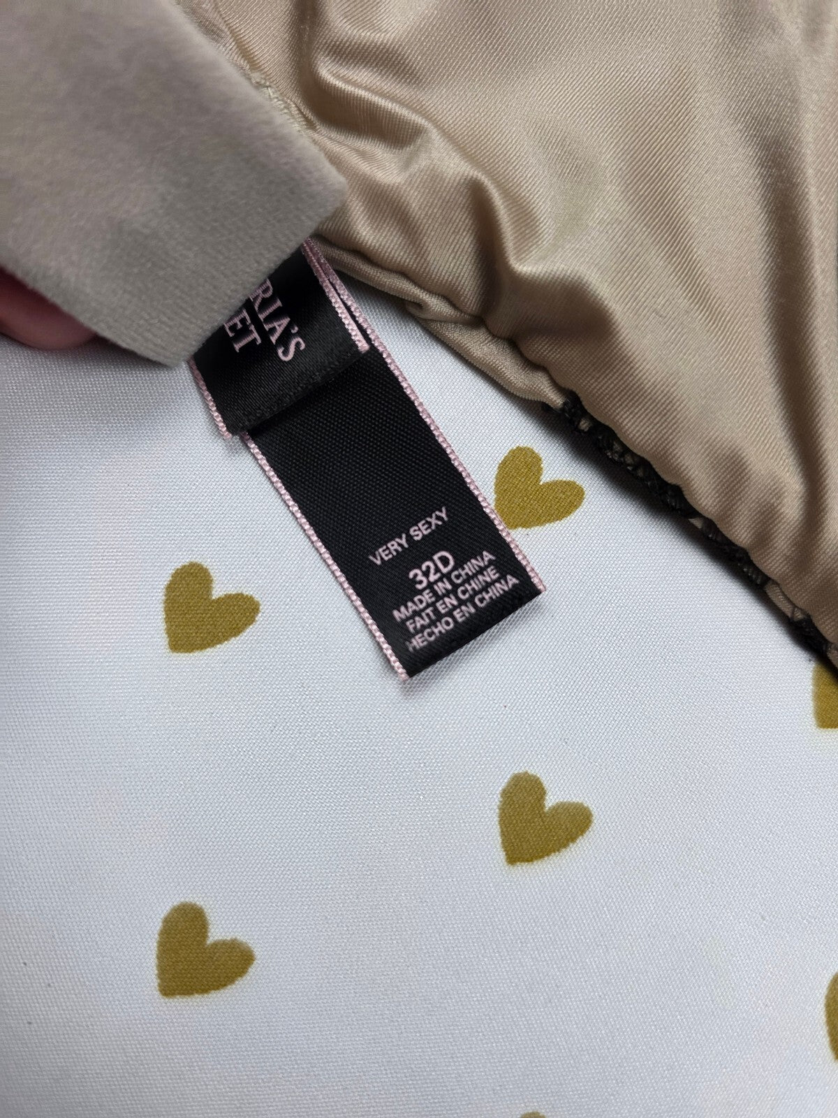 Victorias Secret High Unlined Choker Bralette Very Sexy 32D