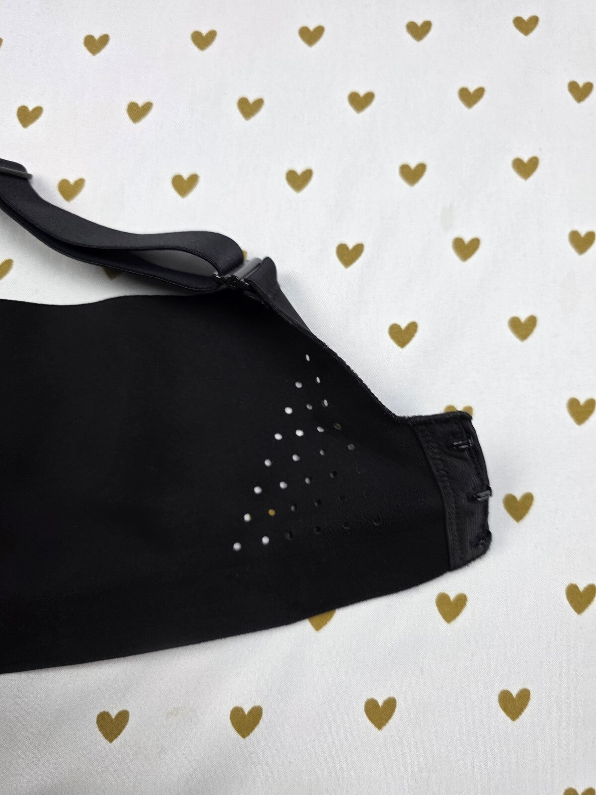 Victorias Secret Black 38D Sports Bra Exercise Supportive Tank Top