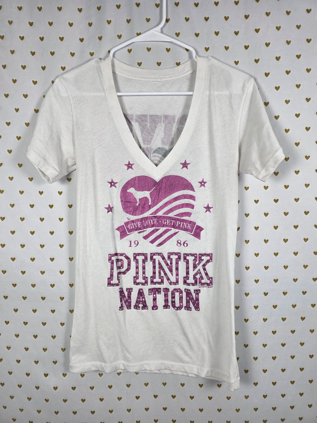 Victorias Secret PINK NATION LOVE Collectors Tee shirt White V neck Small