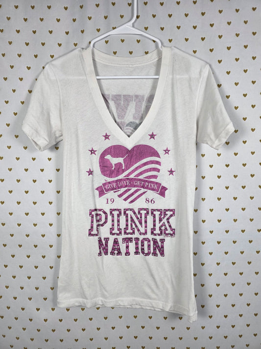 Victorias Secret PINK NATION LOVE Collectors Tee shirt White V neck Small