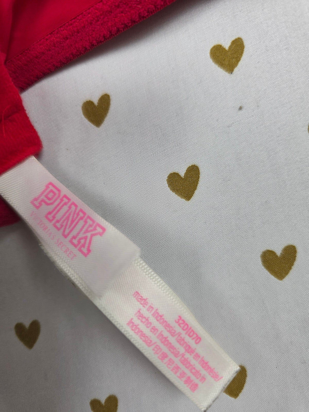 Victorias Secret Pink Red 32D Wear Everywhere Push Up Bra
