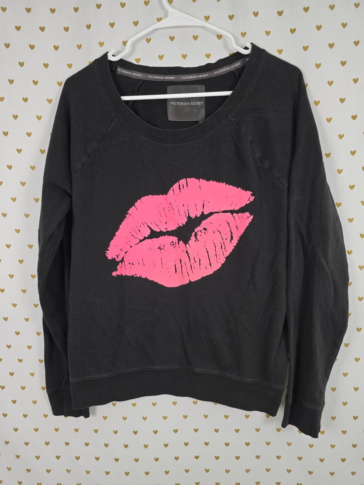 Victorias Secret Vintage neon Lips Crew Sweater Kisses Med