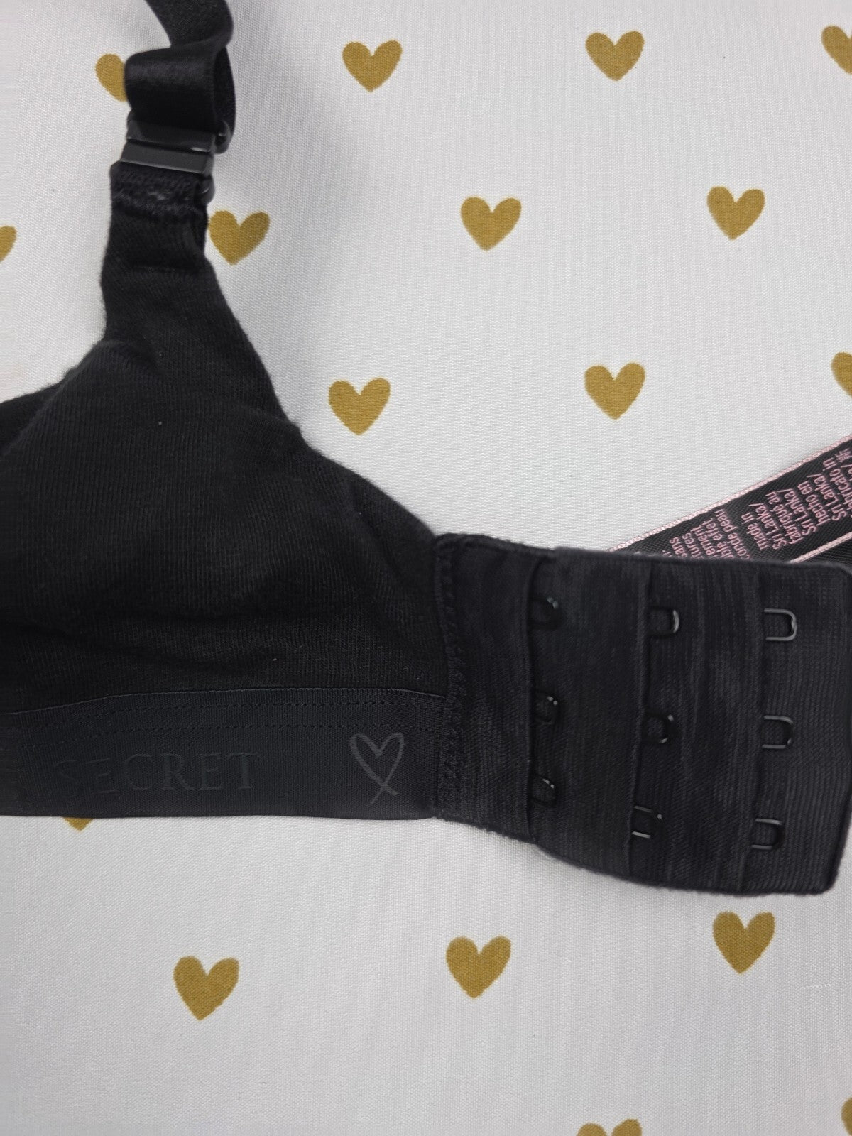 Victorias Secret Black T shirt Lightly Lined Wireless No Wire Bra 36C