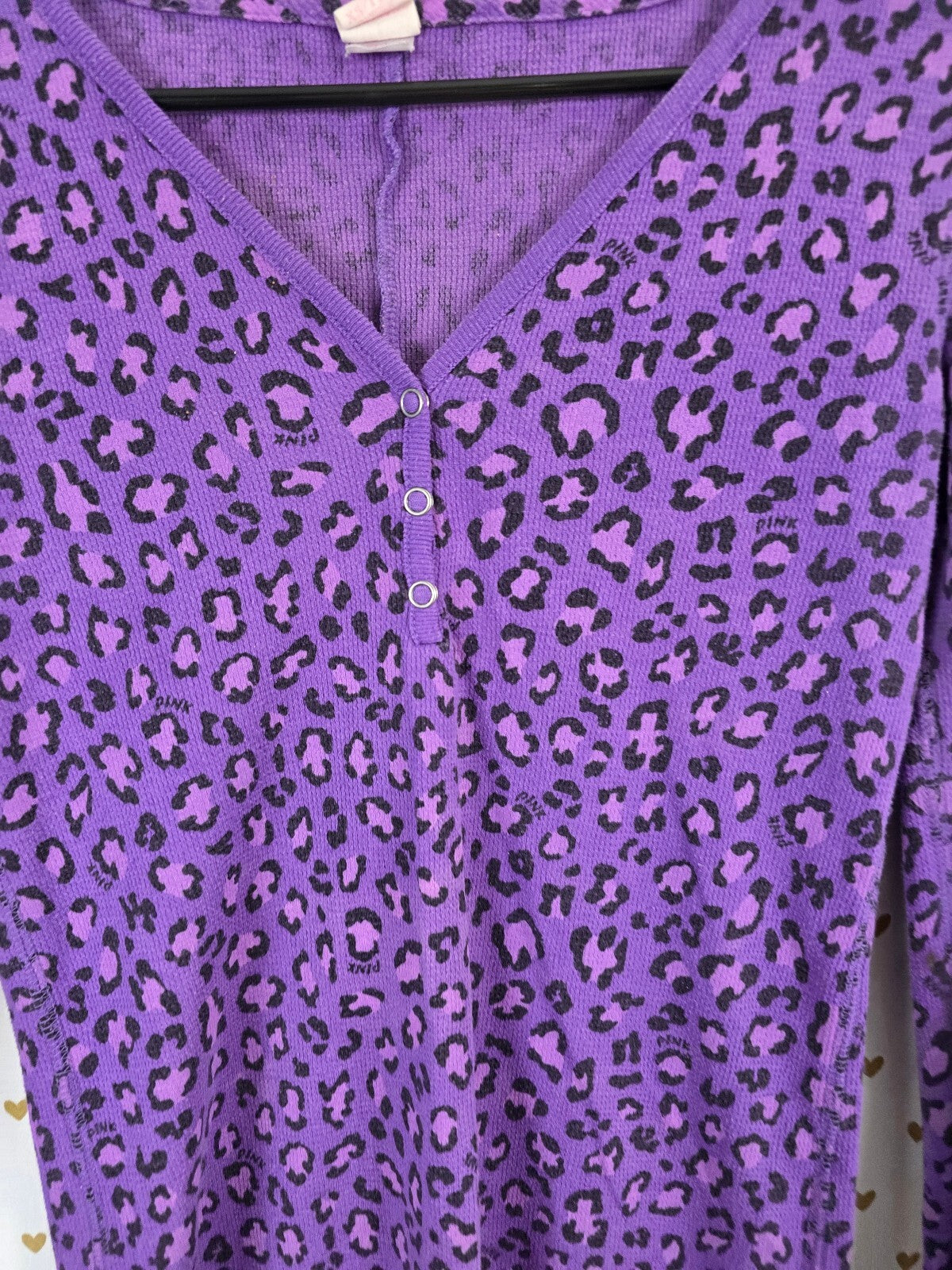 Victoria's Secret PINK Purple Leopard Print Thermal Henley Long Sleeve XS TP