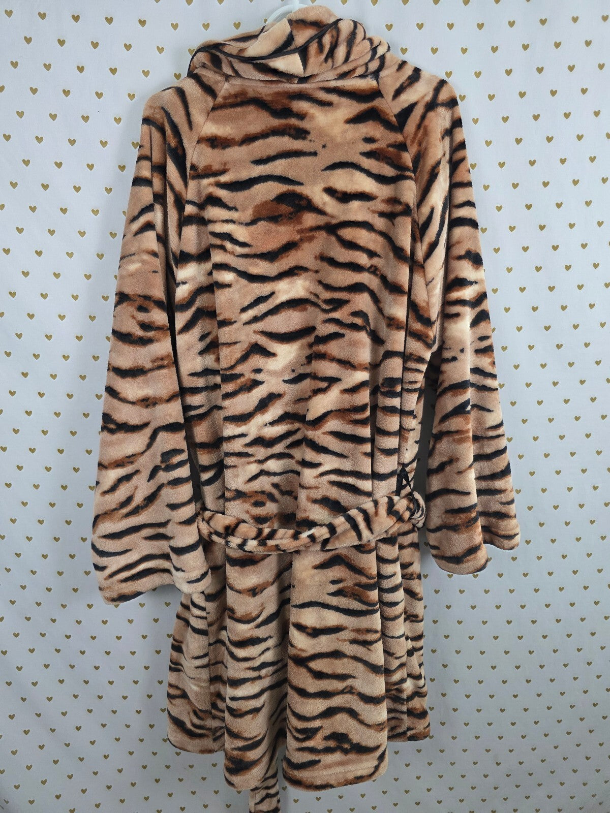 Victoria’s Secret Tiger Print Plush Robe XL XXL Animal Stripe Fleece Belted