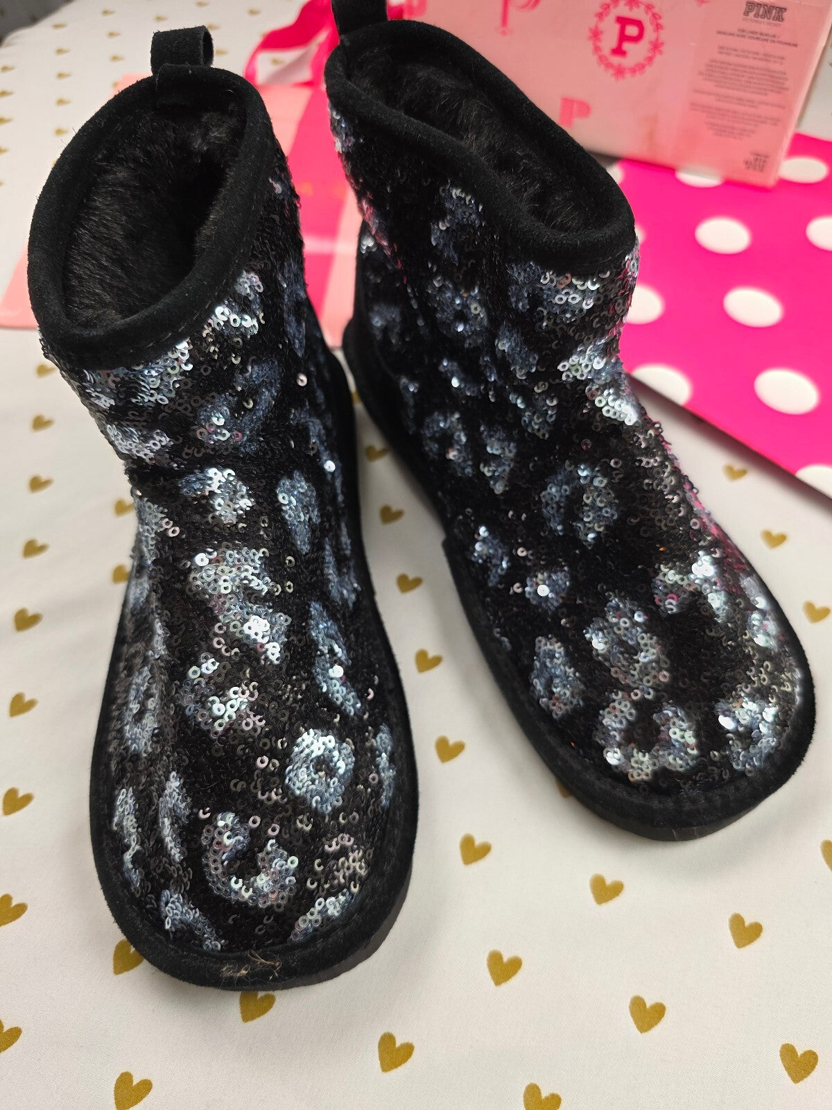 2013 Victoria’s Secret PINK Sequin Leopard Mukluk Boots S 5-6 BLING w Box