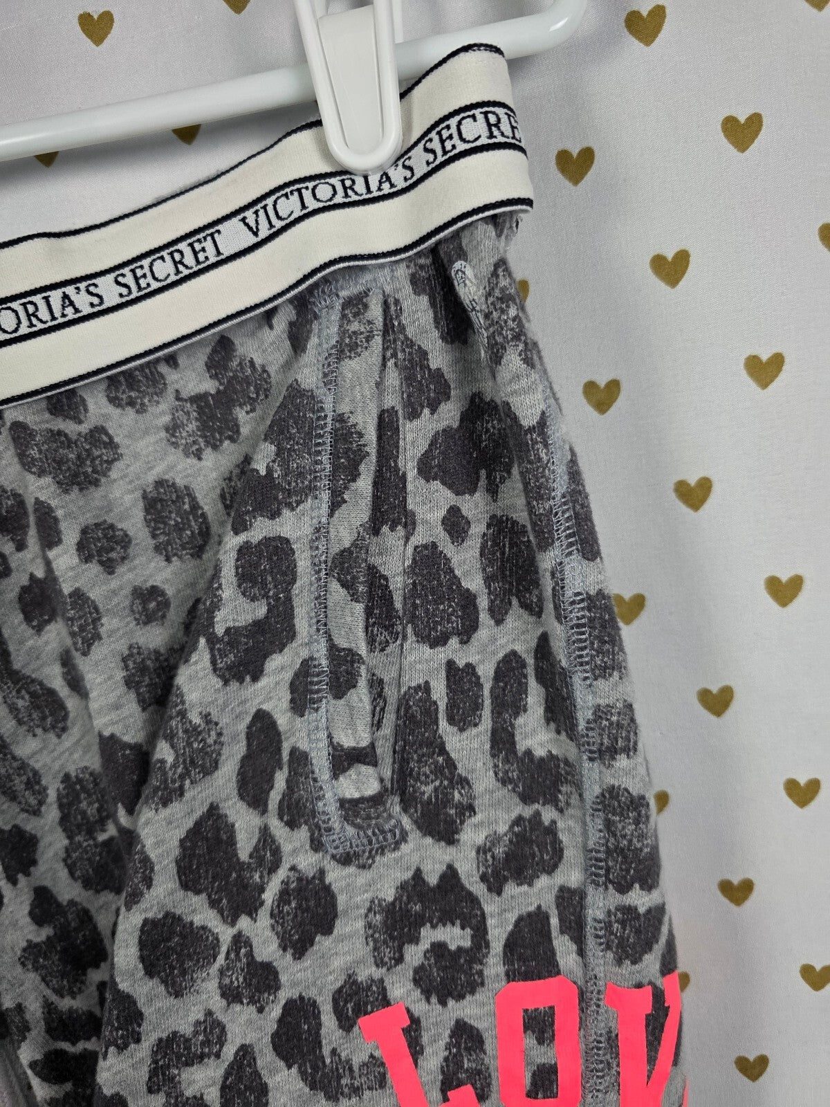 Victorias Secret PINK Leopard Cheetah Super Soft Sweats Sweatpants Neon Large