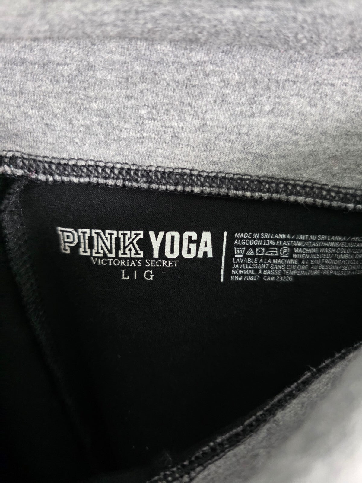 Victorias Secret  PINK BLING Zebra Foldover Capri Yoga Pants LARGE