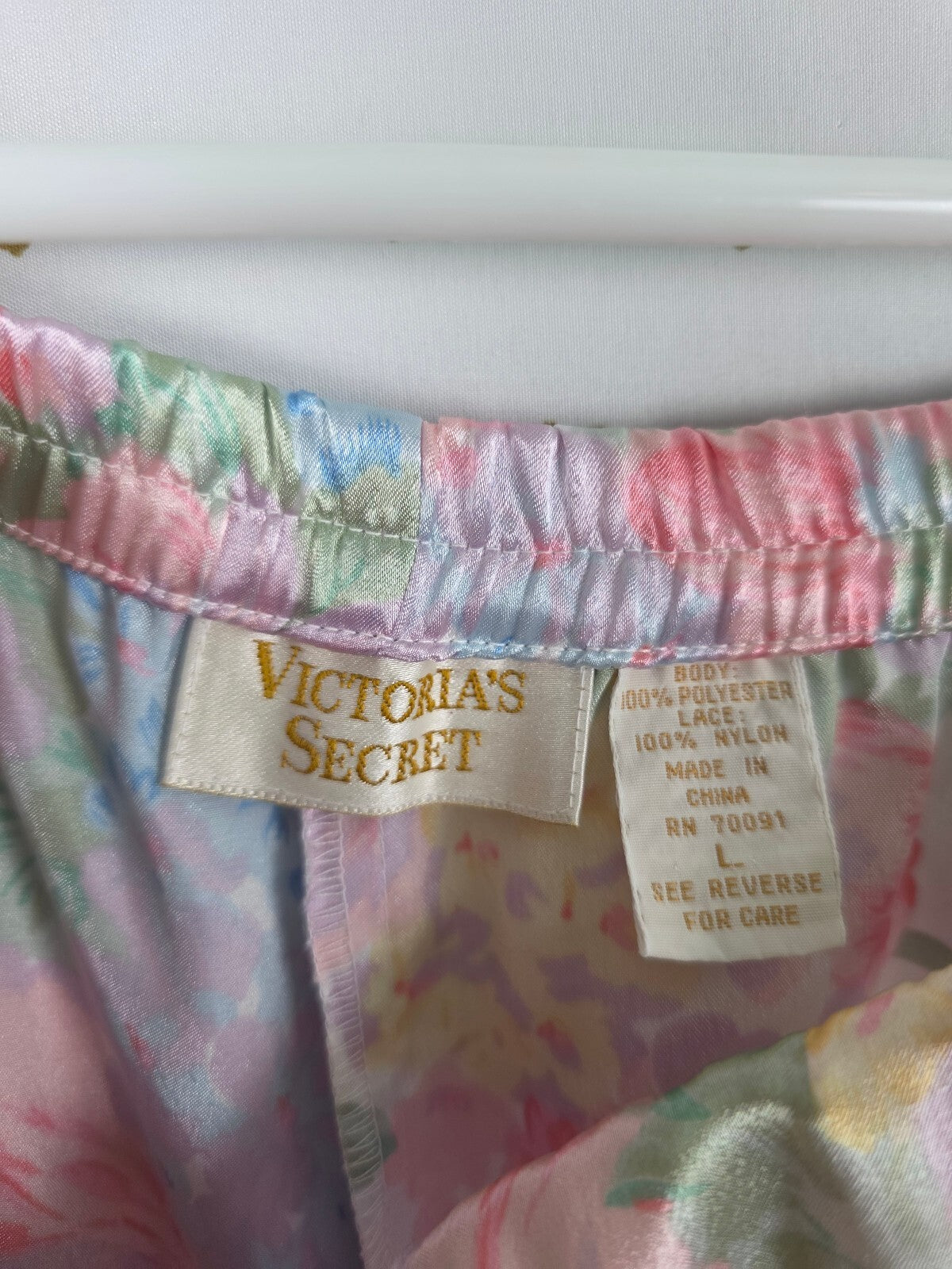 Vintage Victoria's Secret Gold Label Satin Pajama Pants L Pastel Floral 90s