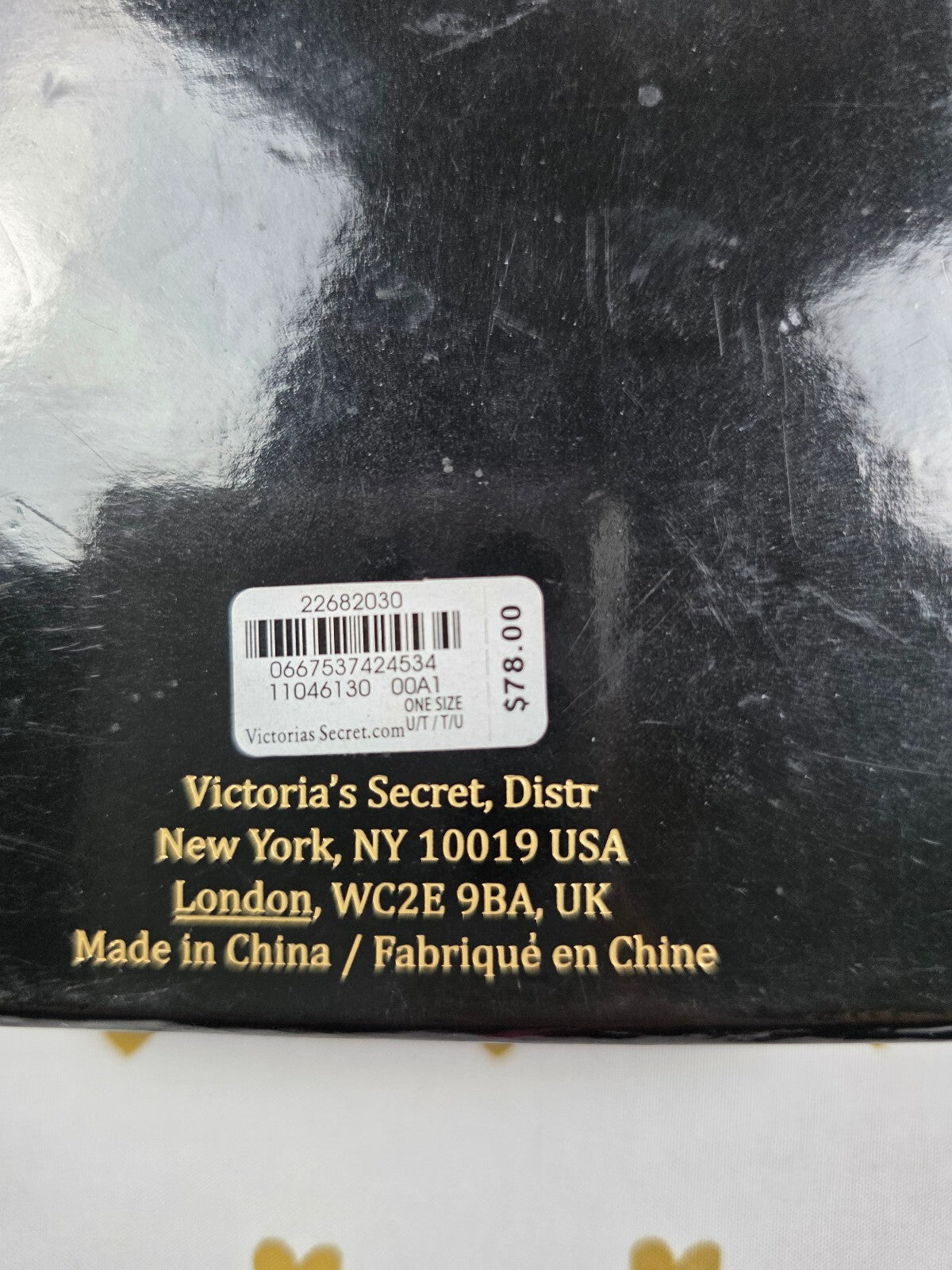 Victoria's Secret Scandalous Lock Key Necklace Gold Limited Edition Box