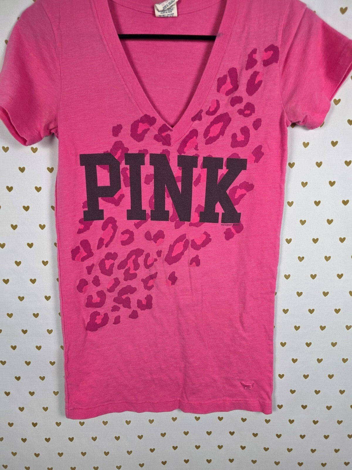 Victorias Secret PINK Vintage V Neck Cheetah Leopard Y2k Tee shirt XS