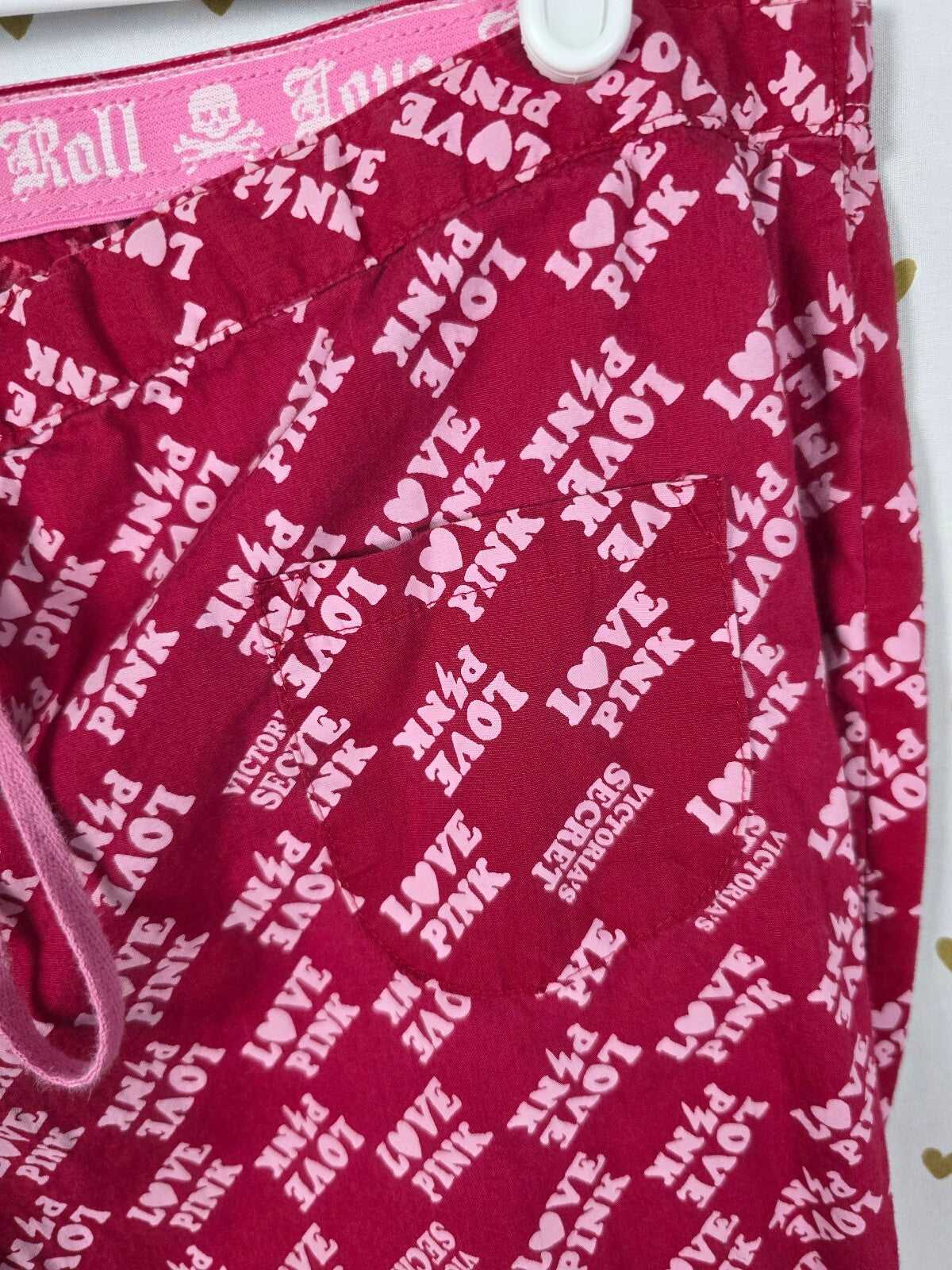 Victoria's Secret PINK Love Pink Rock N Roll Pajama Pants M Y2K All Over Logo