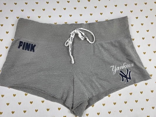 Victoria's Secret PINK New York Yankees MLB Shorts Large Gray