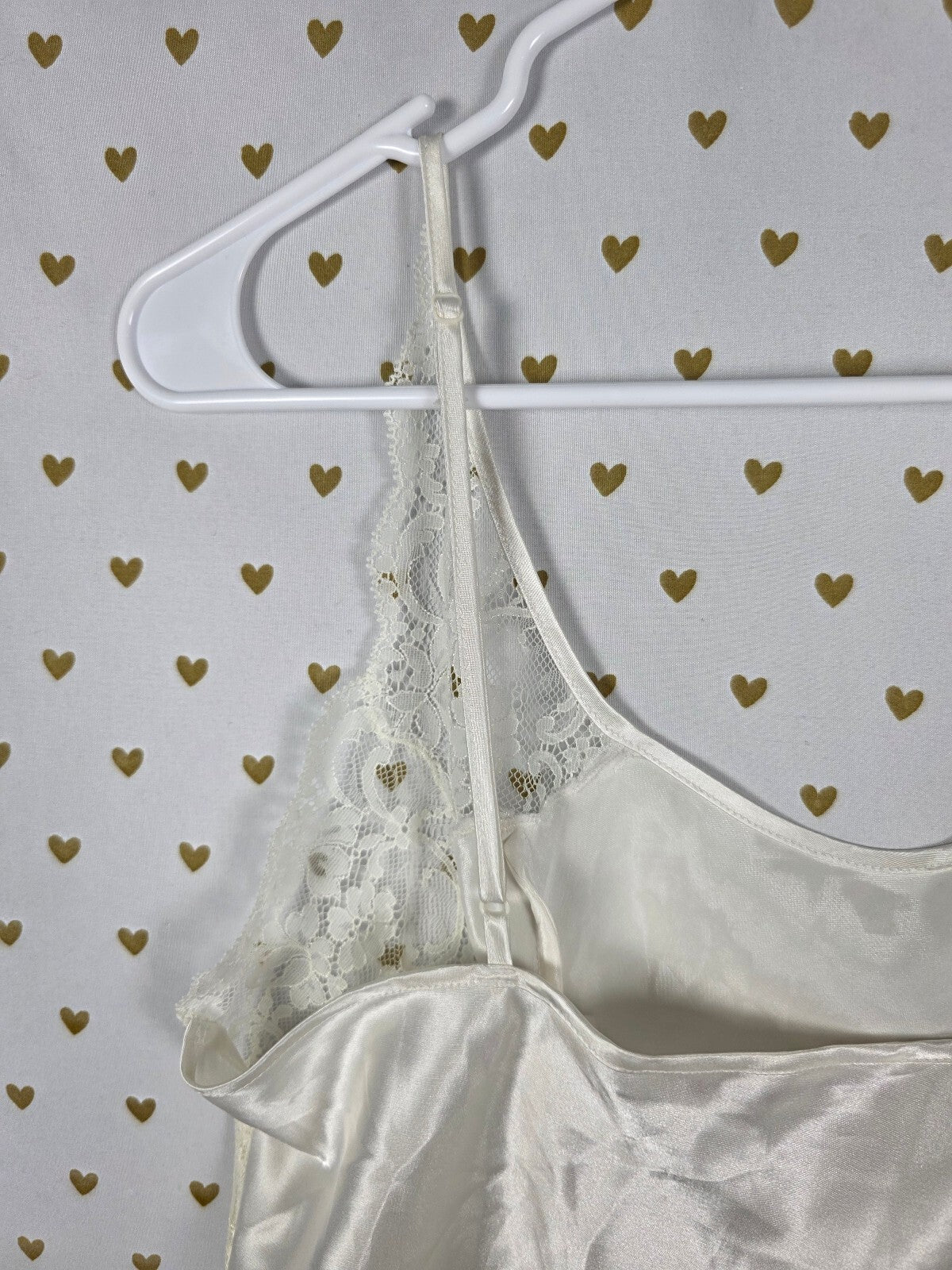 Victorias Secret Vintage Heart Label White Satin Babydoll Tank Top Medium