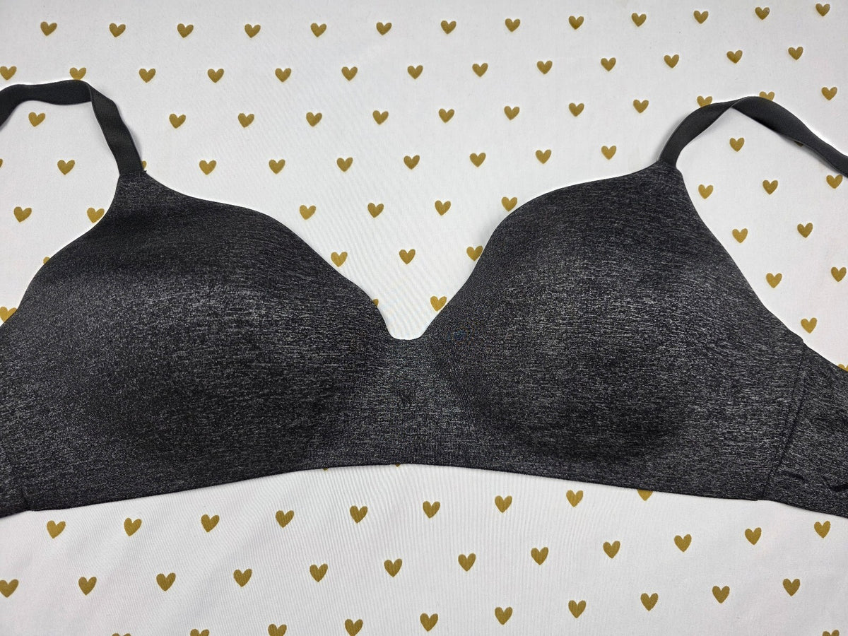 Victorias Secret Black Wireless No Wire Bra 36DD