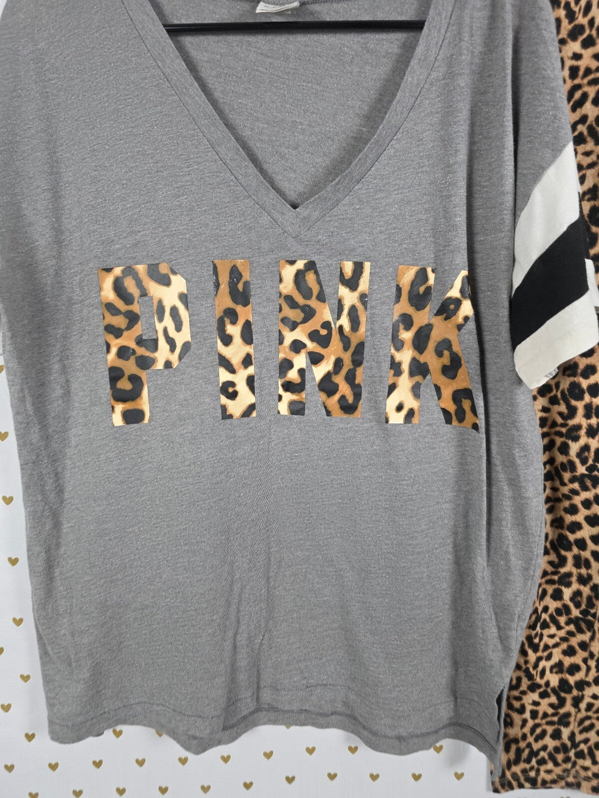 Victorias Secret PINK Cheetah Leopard SET Tee shirt Large Yoga Pants Outfit
