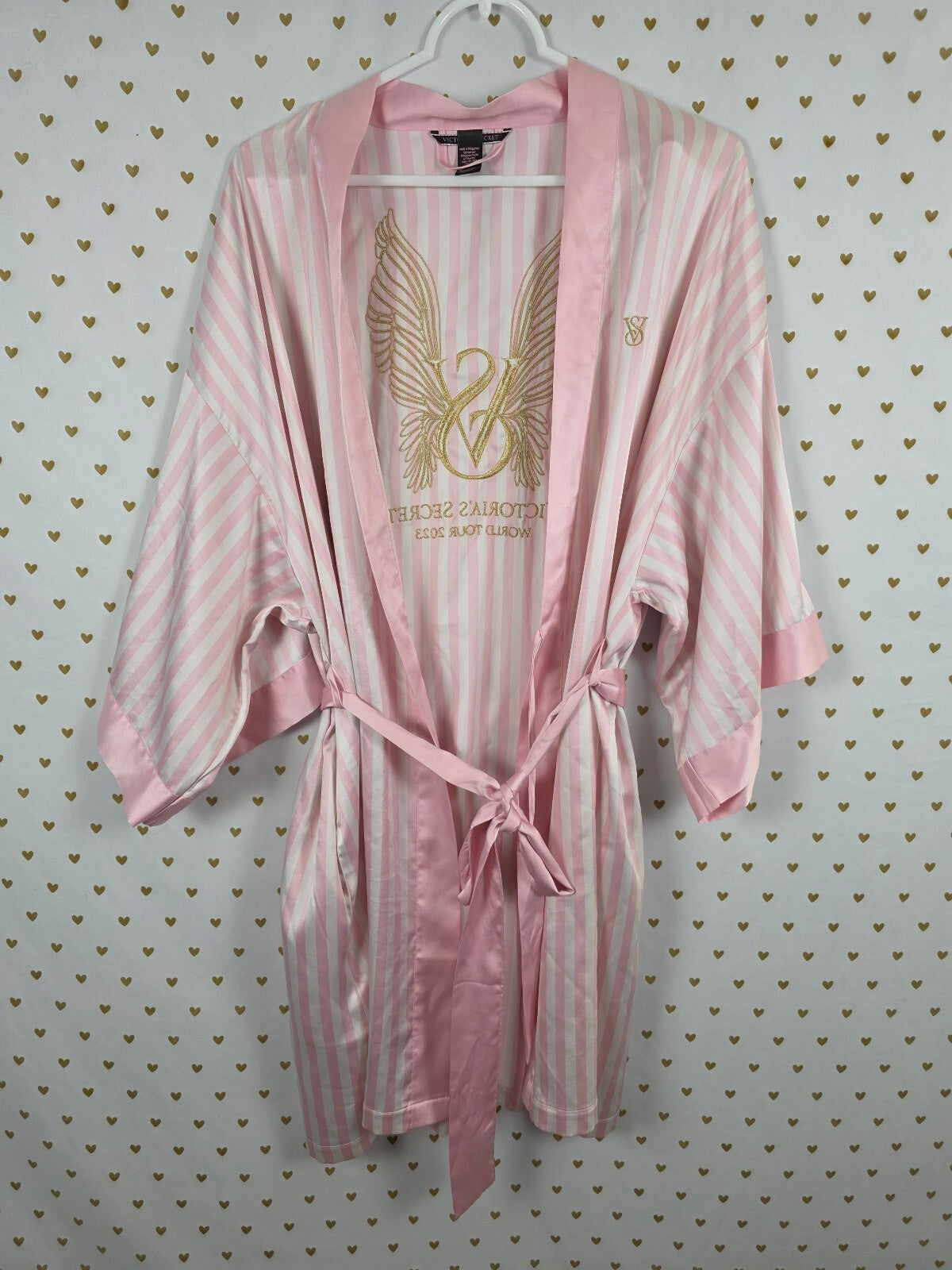 Victoria's Secret World Tour 2023 Satin Robe M/L Pink Stripe Gold Wings